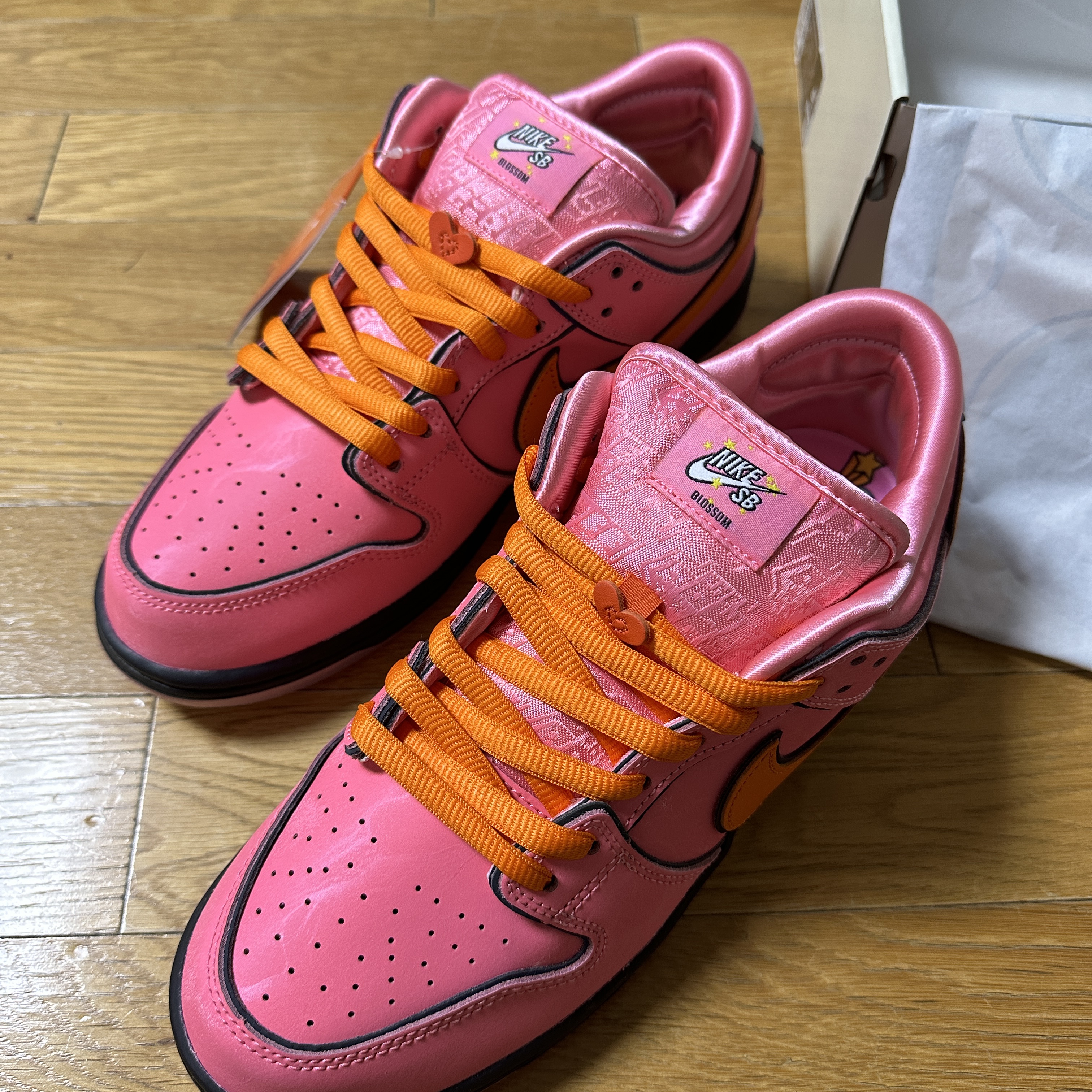 Nike x The Powerpuff Girls SB Dunk Low Pro QS Blossom 착용 스타일