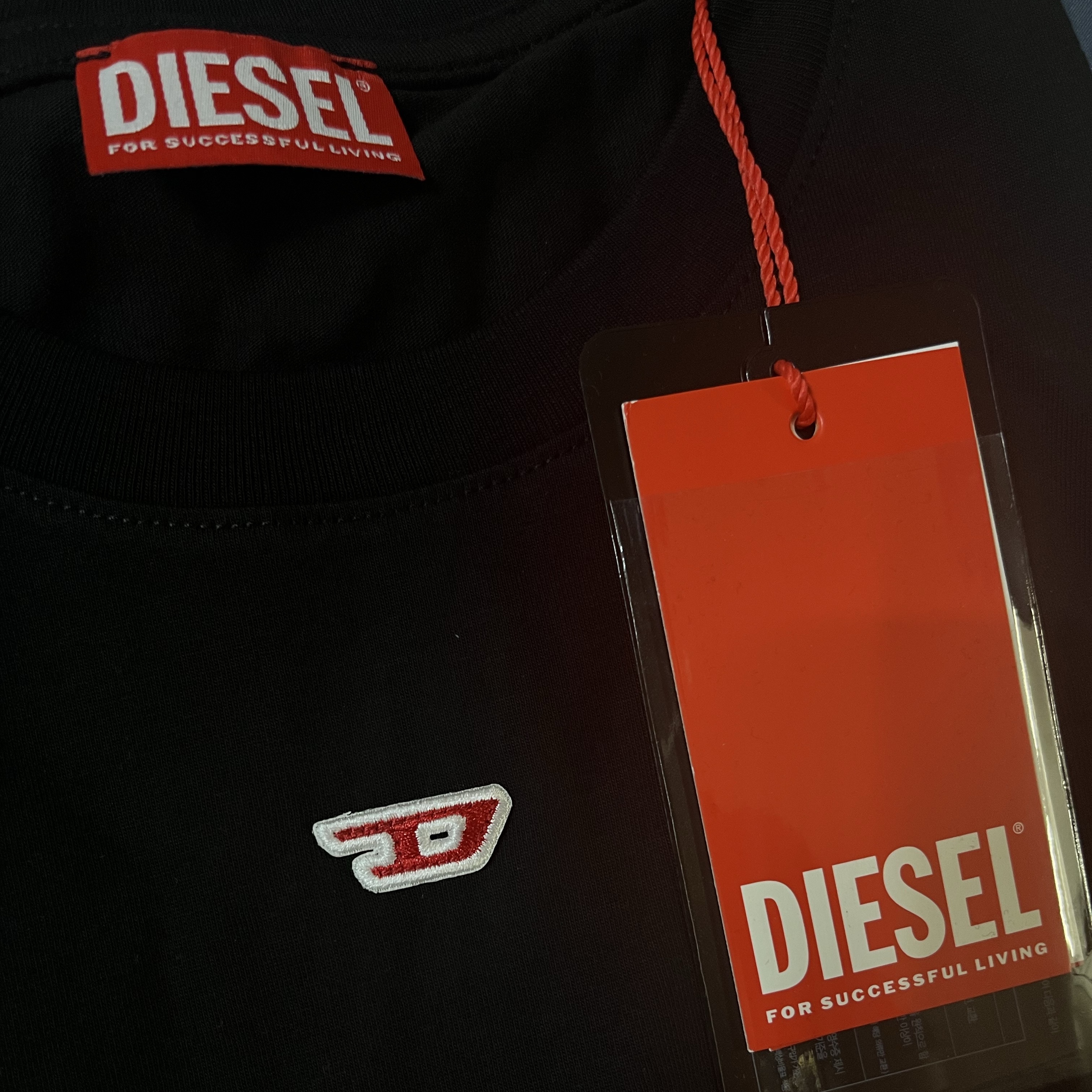 Diesel T-Diegor-D T-Shirt Black 착용 스타일 - 1