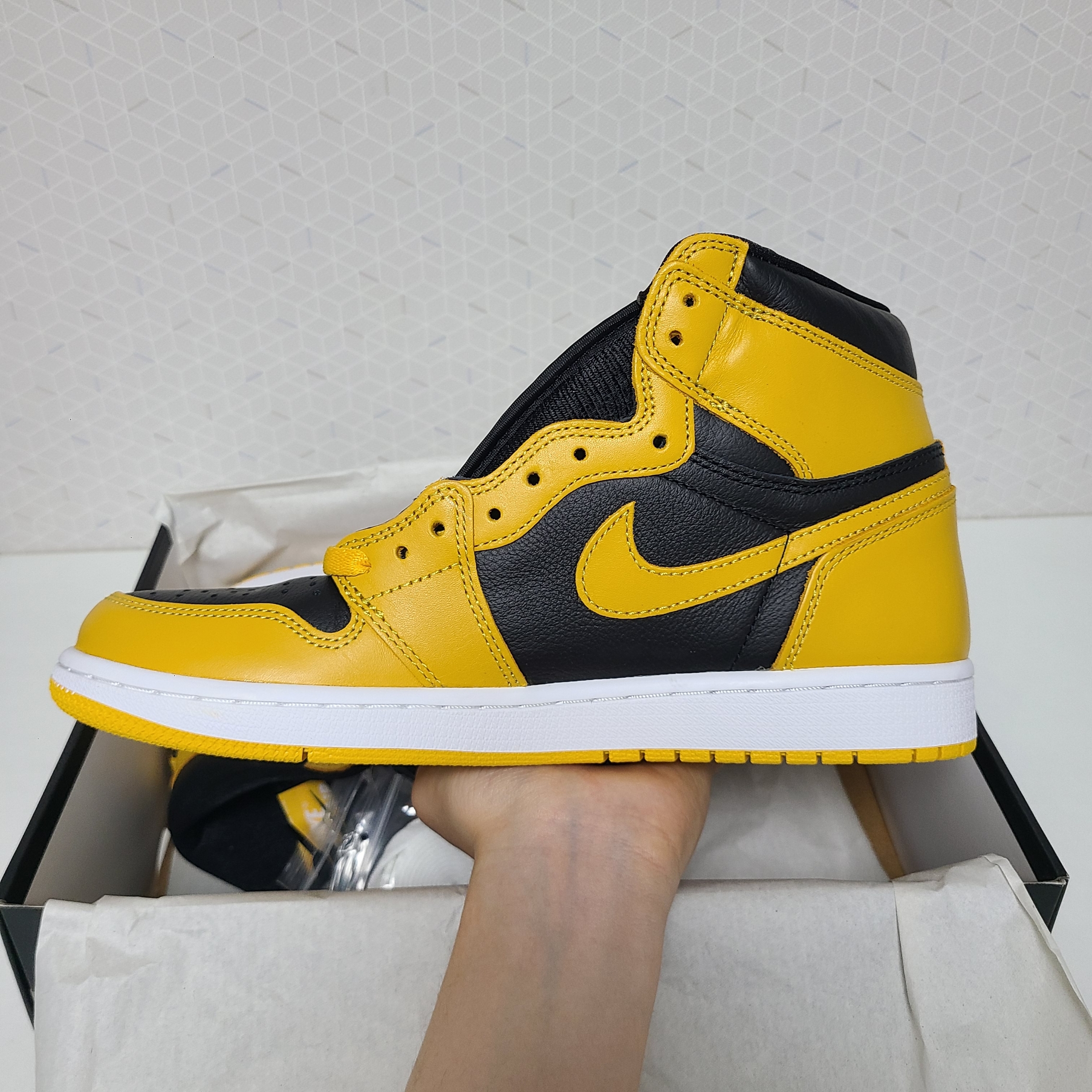 Jordan 1 Retro High OG Pollen 착용 스타일 - 2
