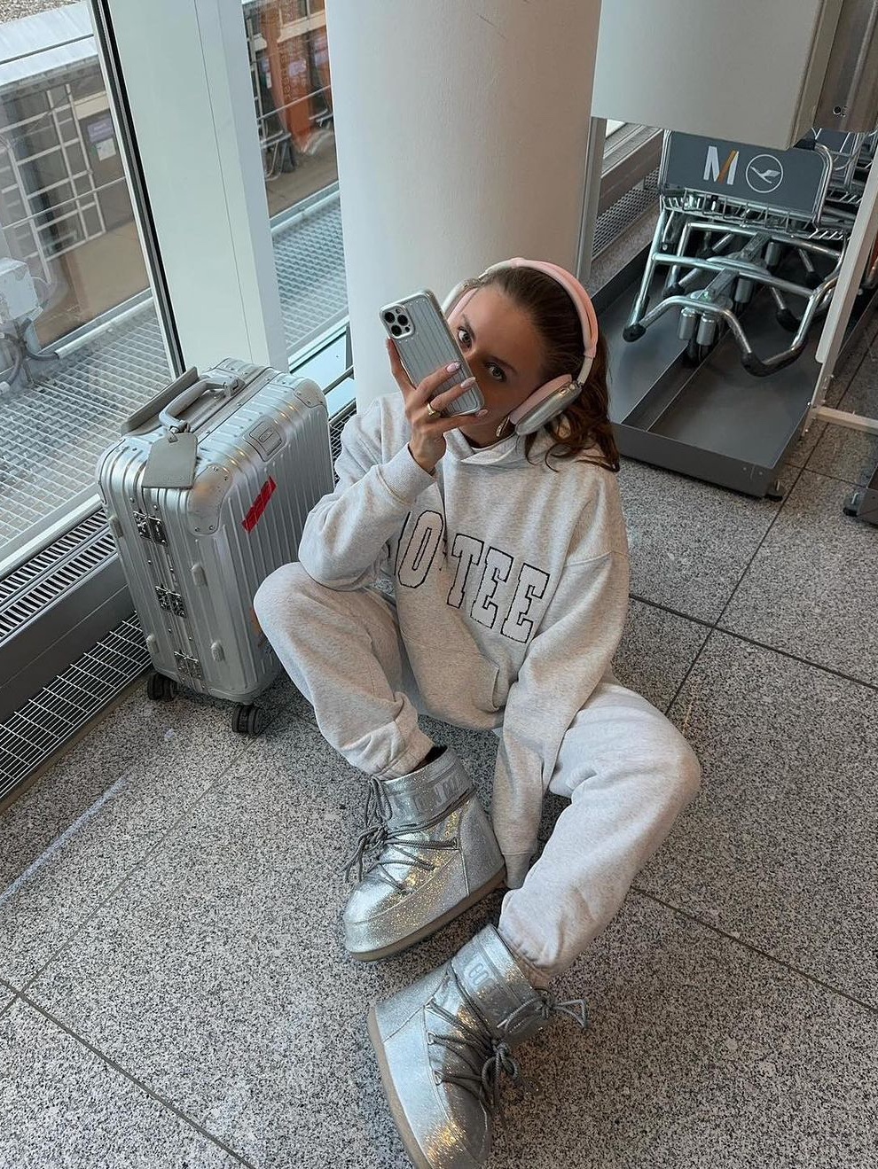 Nike x Stussy NRG RA Fleece Pants Dark Grey Heather (DJ9490-063), Nike x Stussy NRG Fleece Pants Dark Grey Heather (DO9340-063) 착용 스타일 - 3