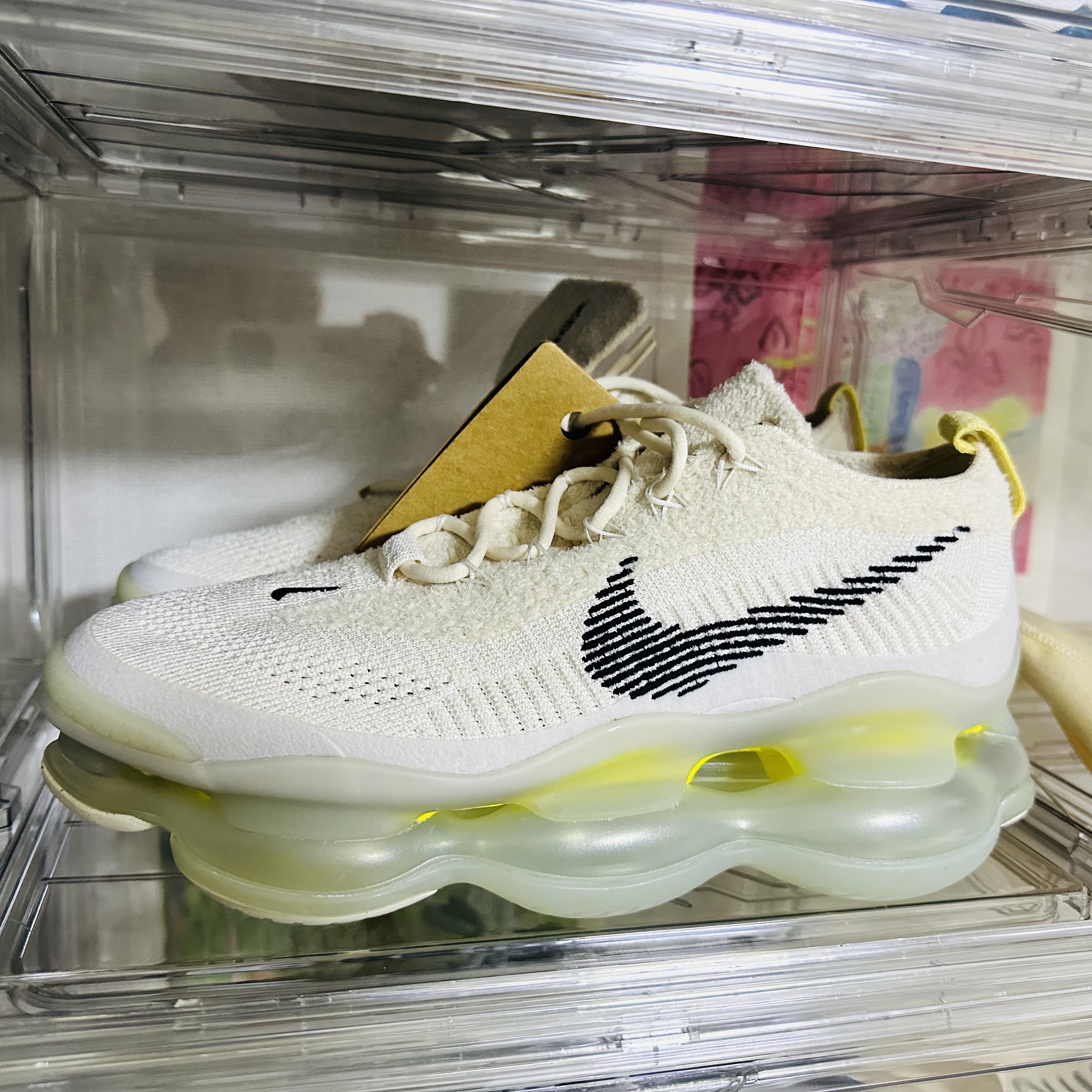Nike Air Max Scorpion Flyknit Lemon Wash 착용 스타일