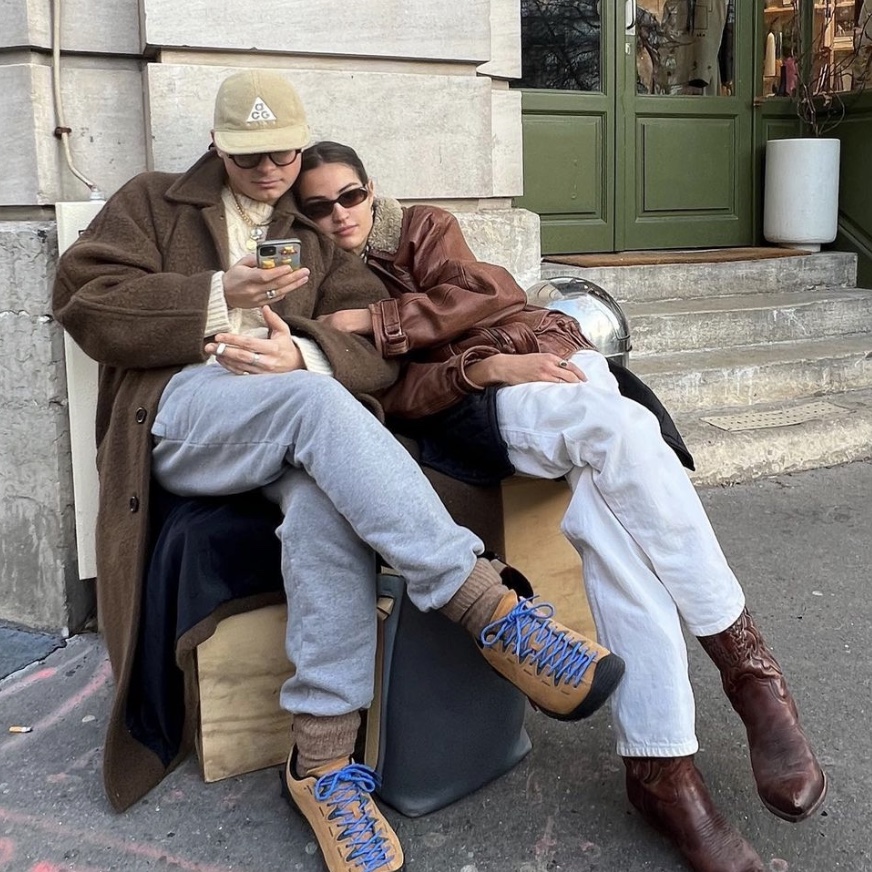 Keen Jasper Suede Sneakers Camel 착용 스타일