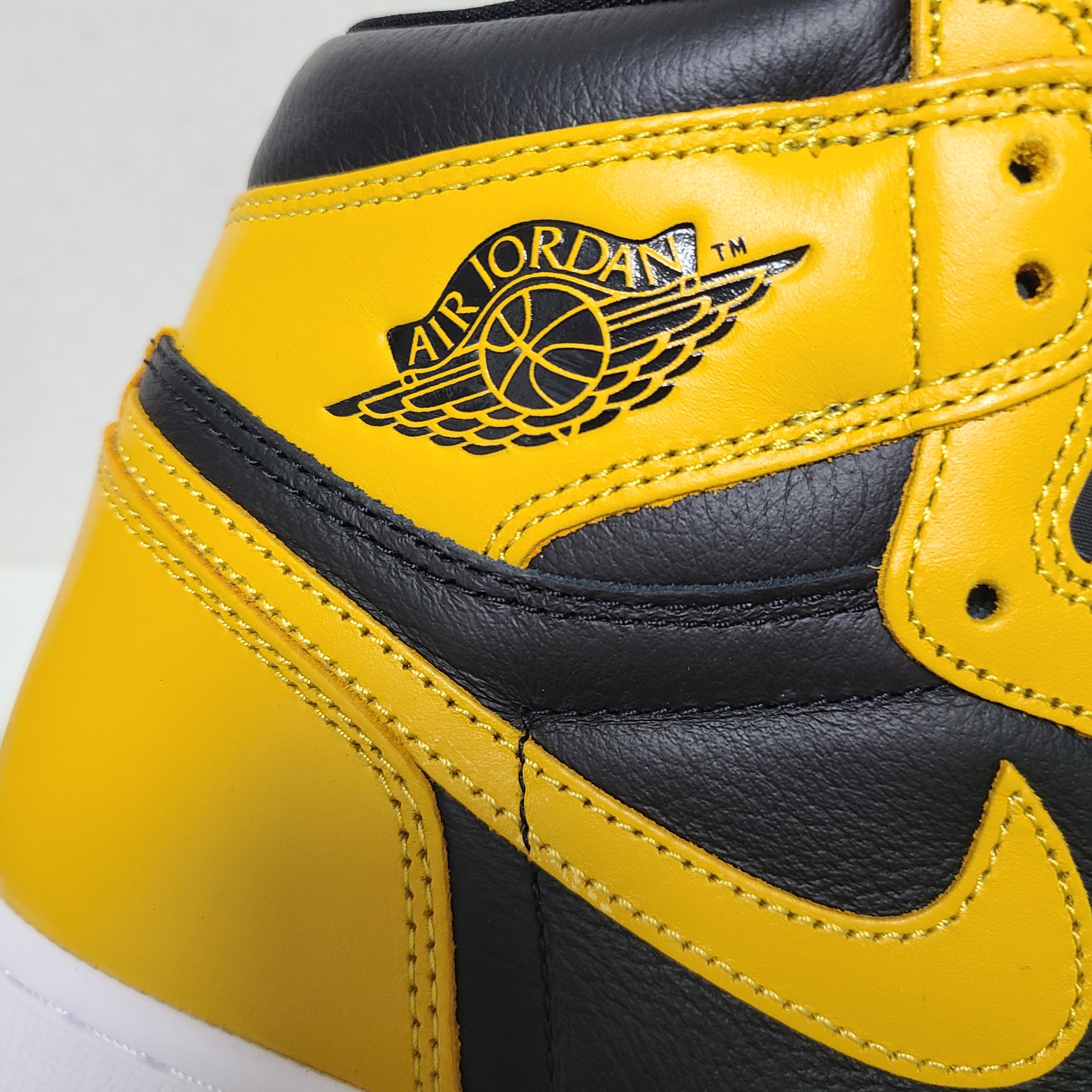 Jordan 1 Retro High OG Pollen 착용 스타일 - 4