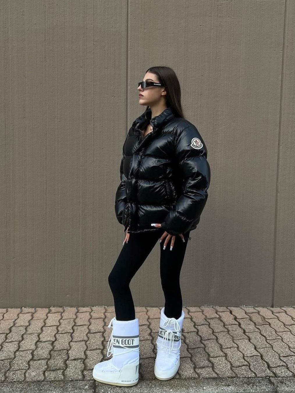 Moncler Lule Short Down Jacket Black - 23FW, (W) Moncler Maire Short Down Jacket Black - 23FW 착용 스타일 - 3