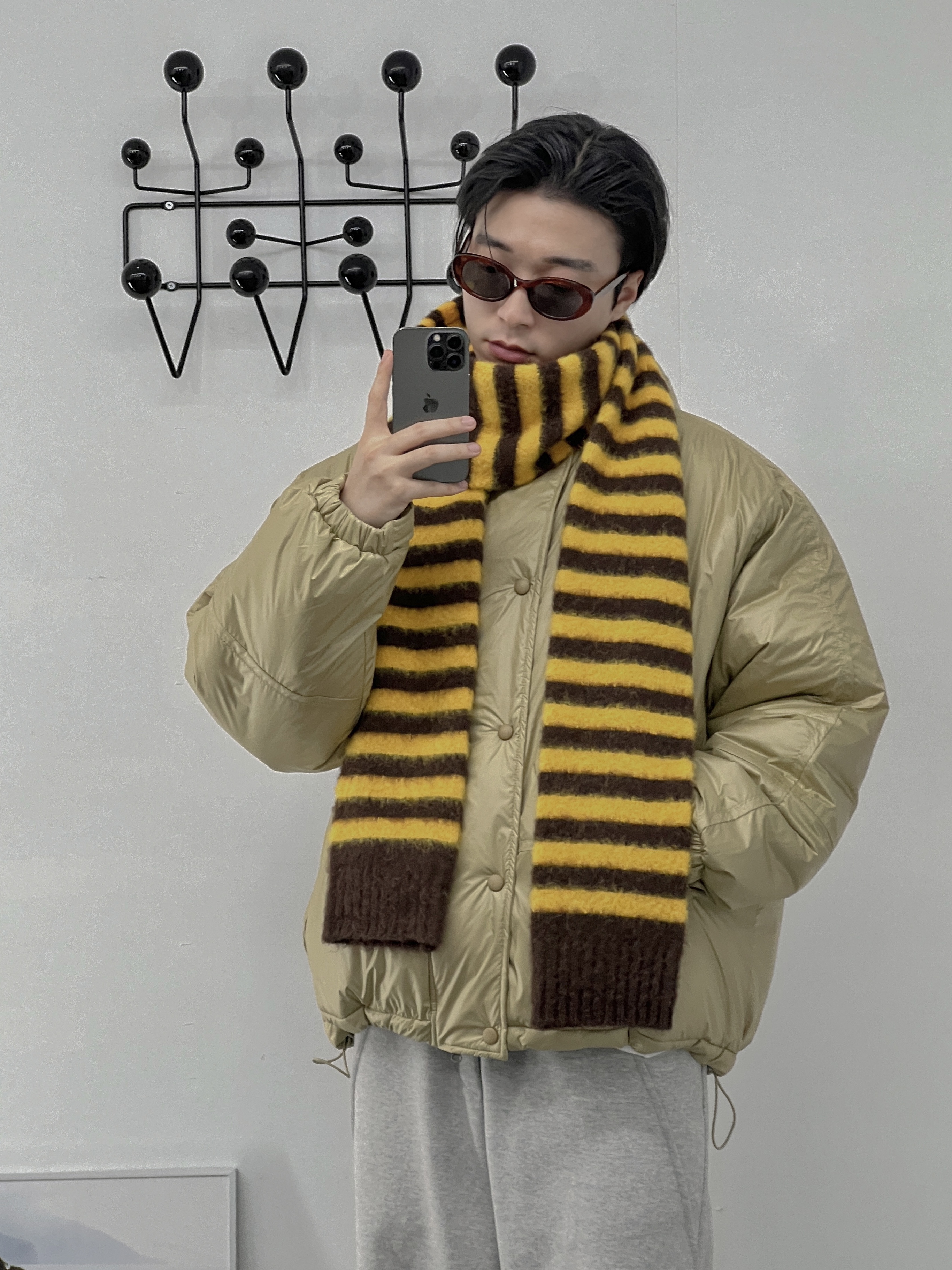 (W) Nike Air Force 1 '07 Cacao Wow 착용 스타일 - 2
