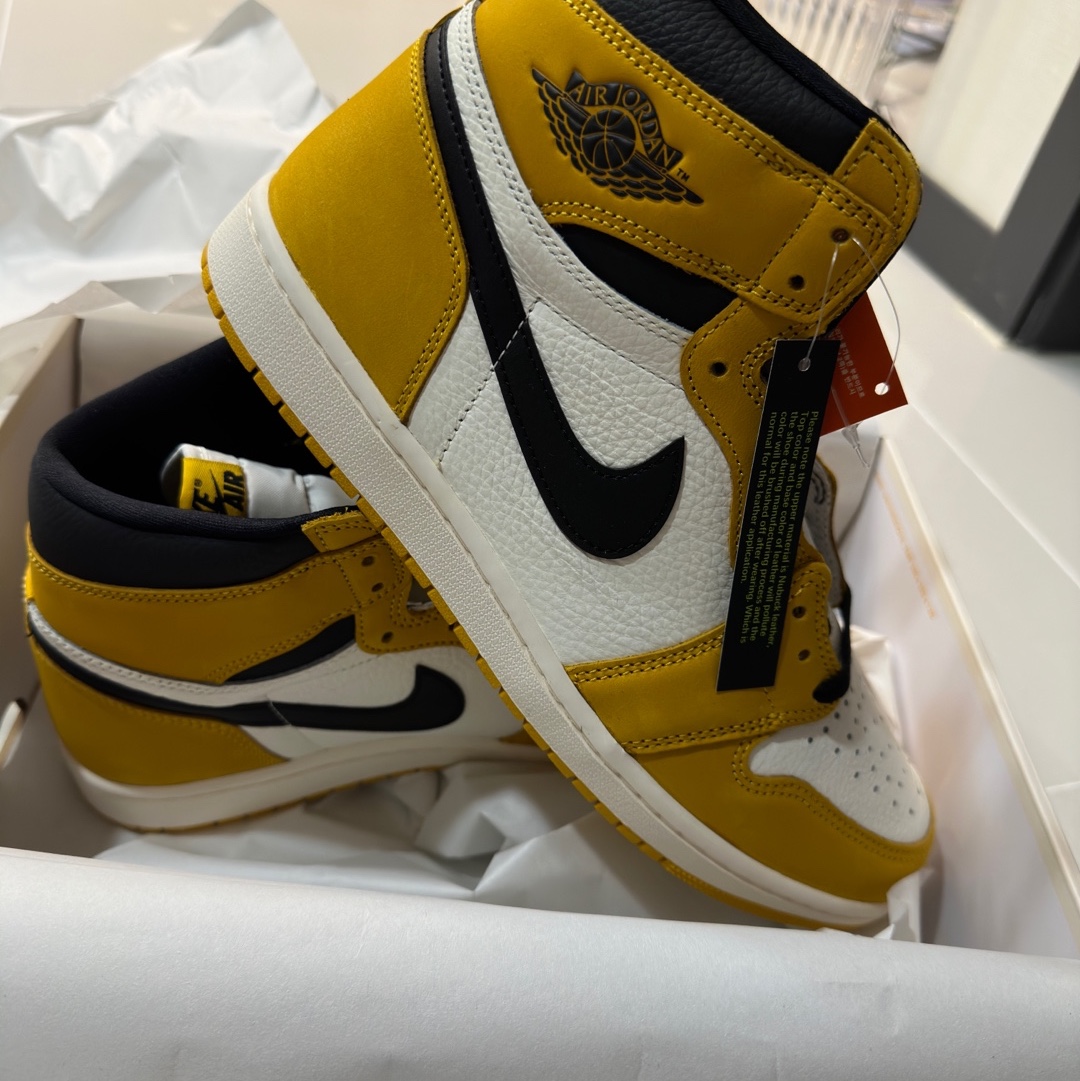 Jordan 1 Retro High OG Yellow Ochre 착용 스타일 - 2