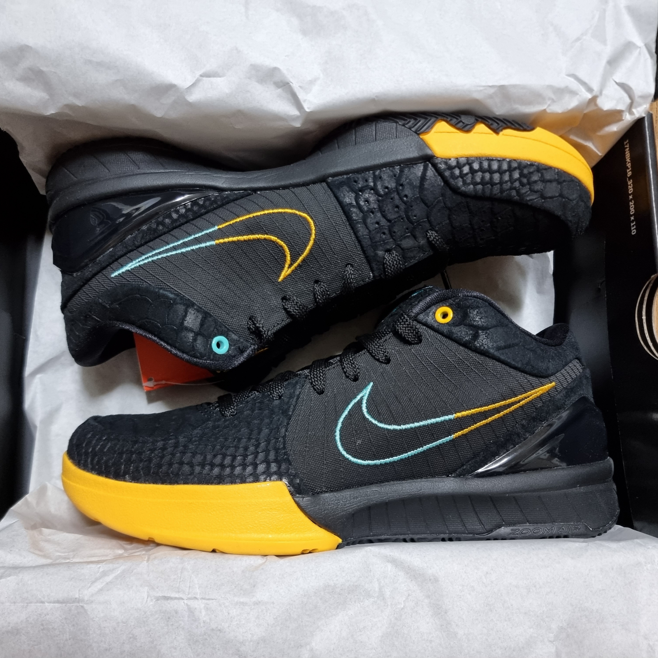 Nike Kobe 4 Protro FTB Snake 착용 스타일 - 3