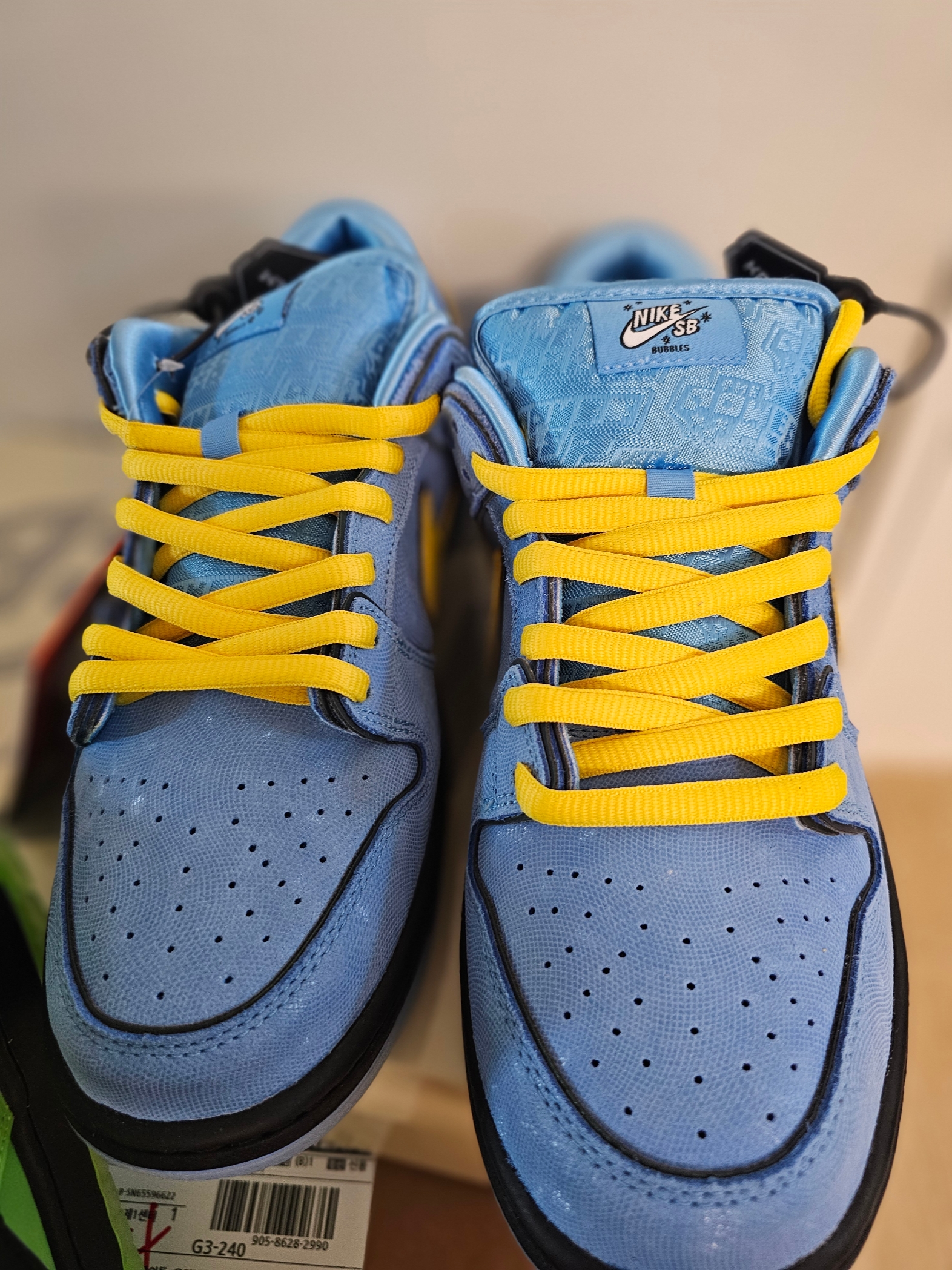 Nike x The Powerpuff Girls SB Dunk Low Pro QS Bubbles, Nike x The Powerpuff Girls SB Dunk Low Pro QS Blossom 착용 스타일 - 3