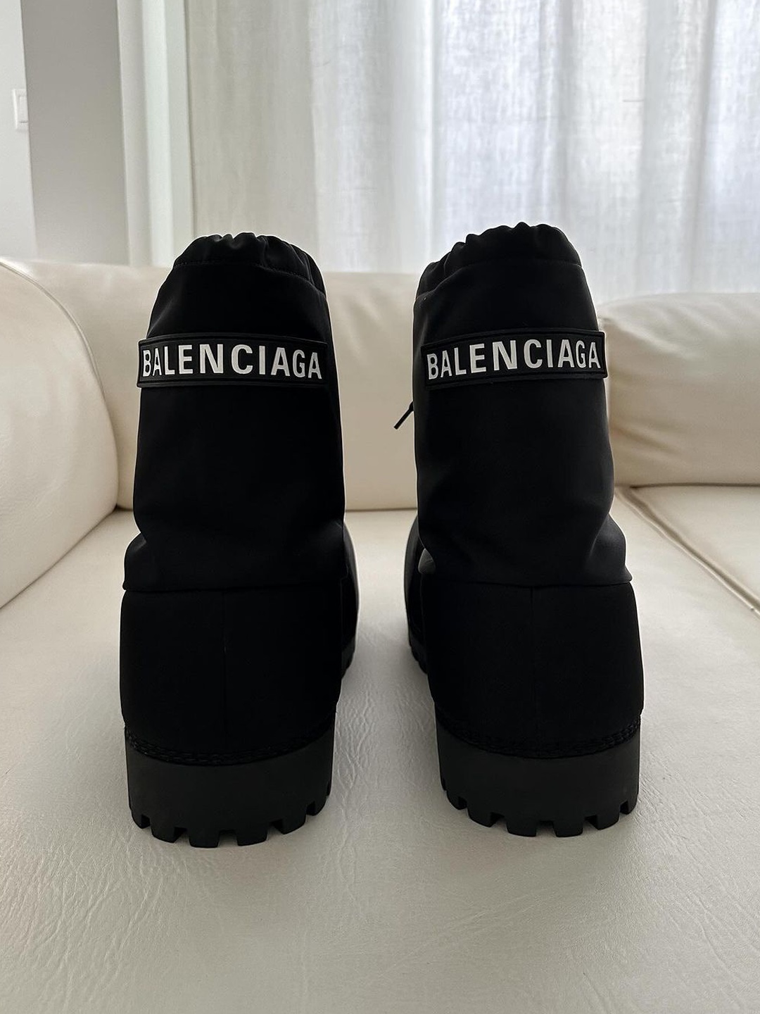 Balenciaga Skiwear Alaska Nylon High Boot Black 착용 스타일 - 5