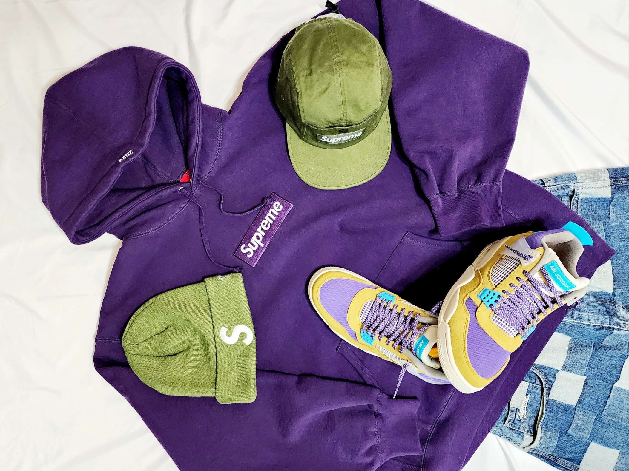 Supreme New Era S Logo Beanie Olive - 23FW, Supreme Snap Pocket Camp Cap Olive - 23FW 착용 스타일 - 1
