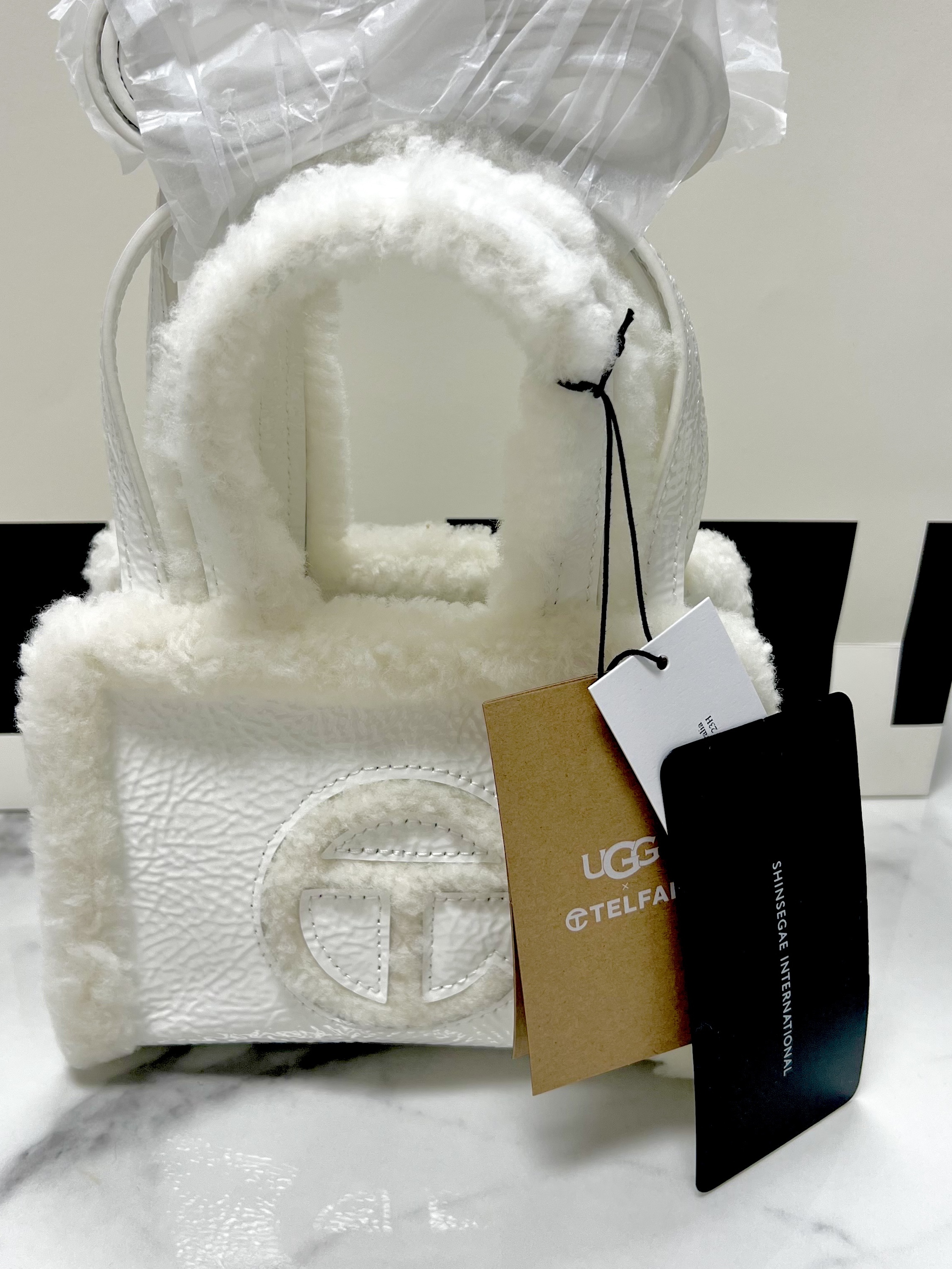 (W) UGG Classic Mini II Boots Chestnut, (W) UGG Classic Short II Boots Chestnut 착용 스타일 - 2