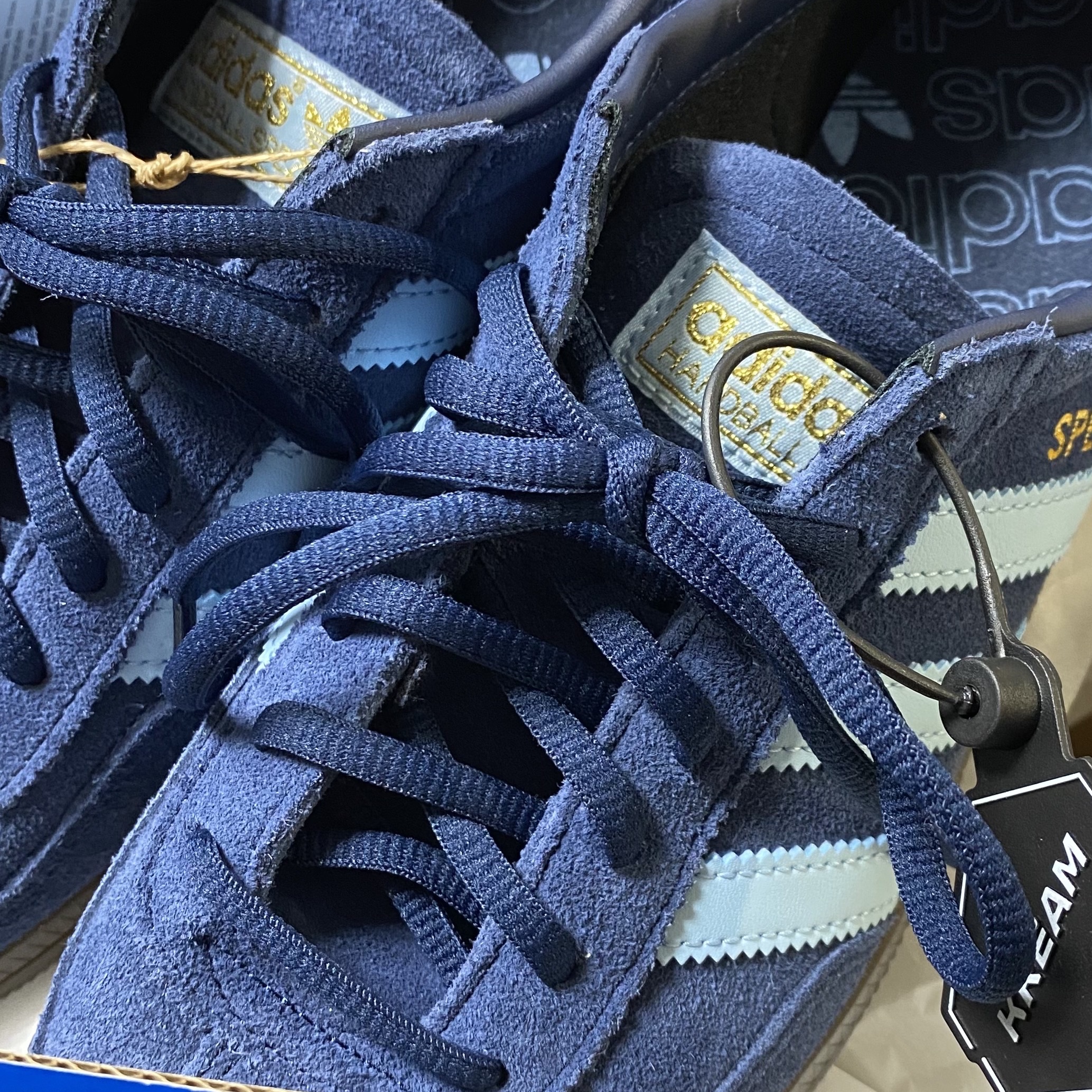 Adidas Spezial Handball Collegiate Navy 착용 스타일 - 1