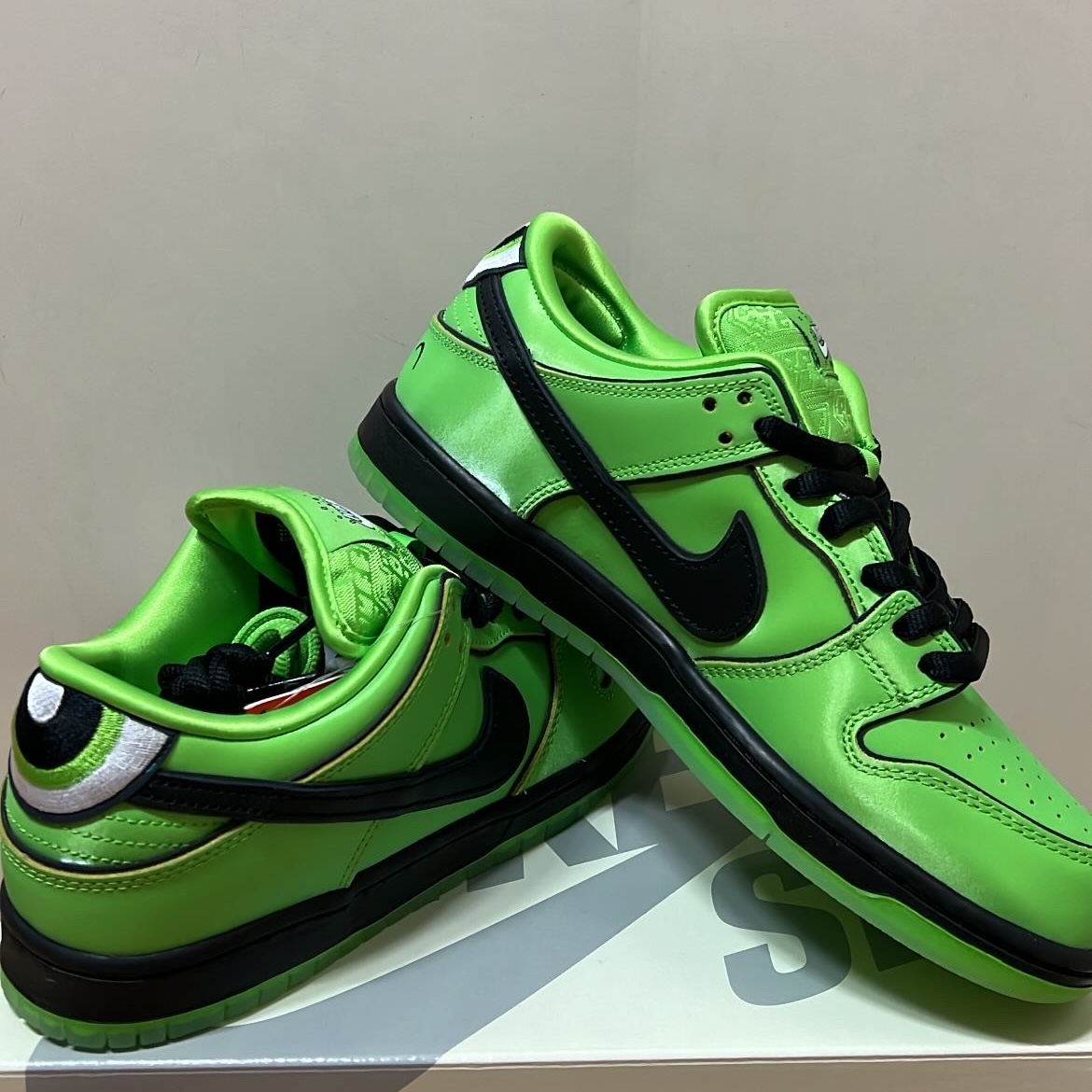 Nike x The Powerpuff Girls SB Dunk Low Pro QS Buttercup 착용 스타일