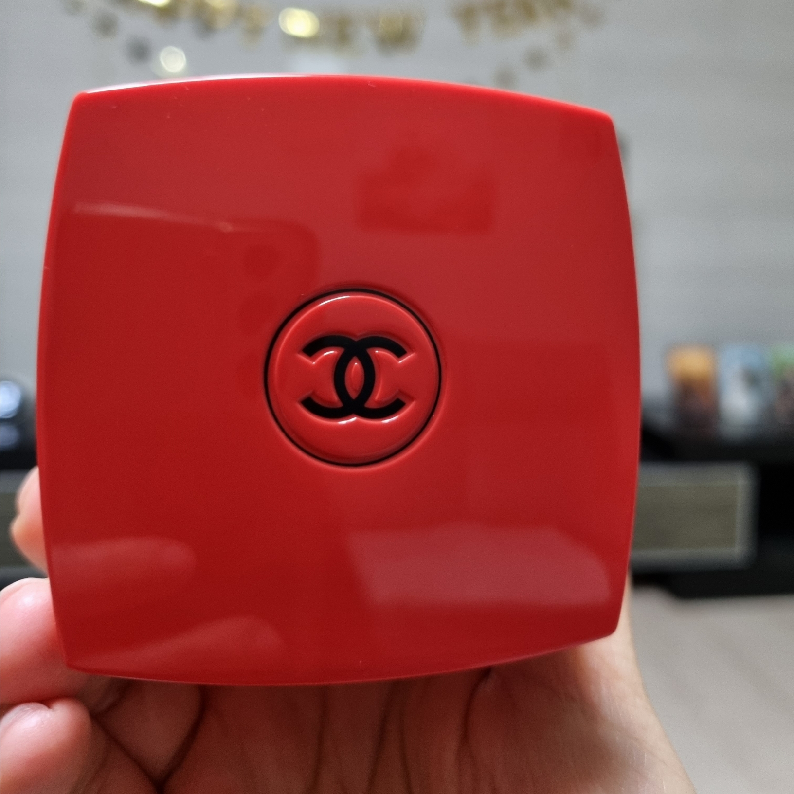 Chanel Codes Couleur Limited Edition Miroir Double Facettes 147 Incendiaire 착용 스타일