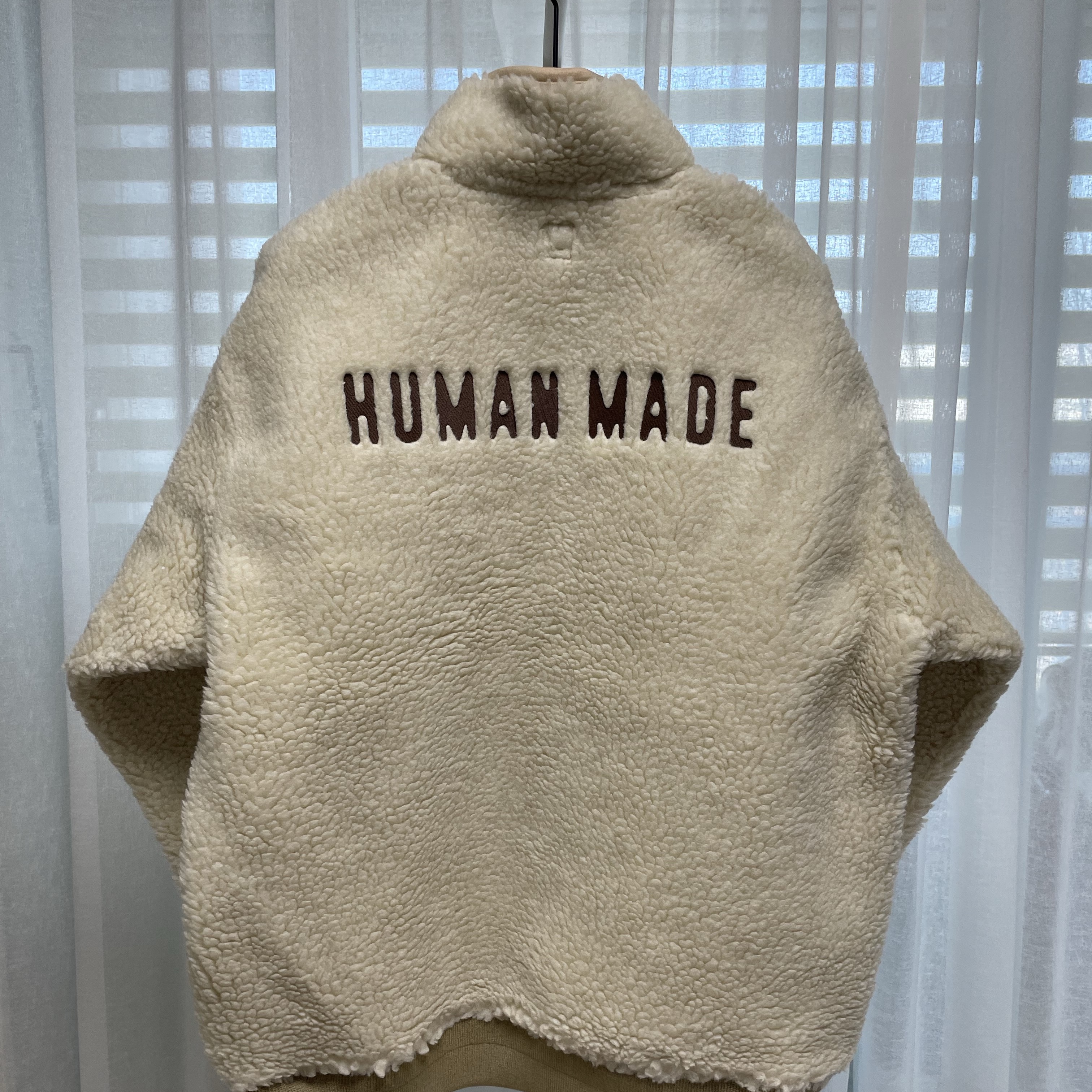 Human Made Boa Fleece Pullover White 착용 스타일 - 5