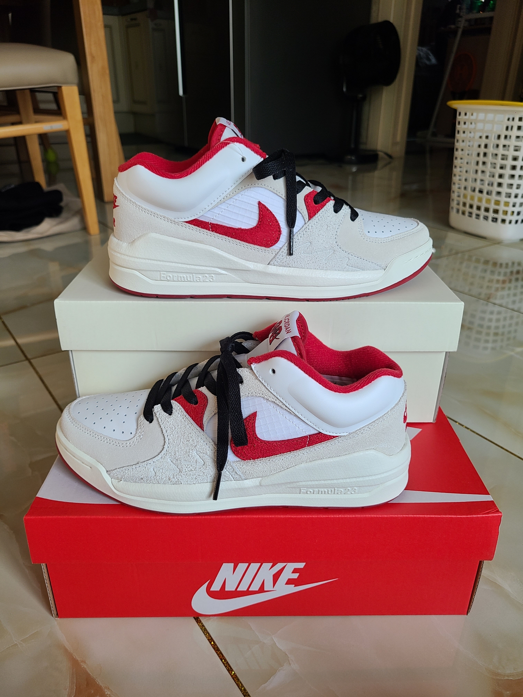 Jordan Stadium 90 White Varsity Red 착용 스타일 - 2