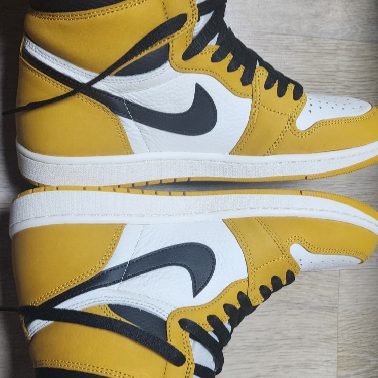 Jordan 1 Retro High OG Yellow Ochre 착용 스타일 - 3