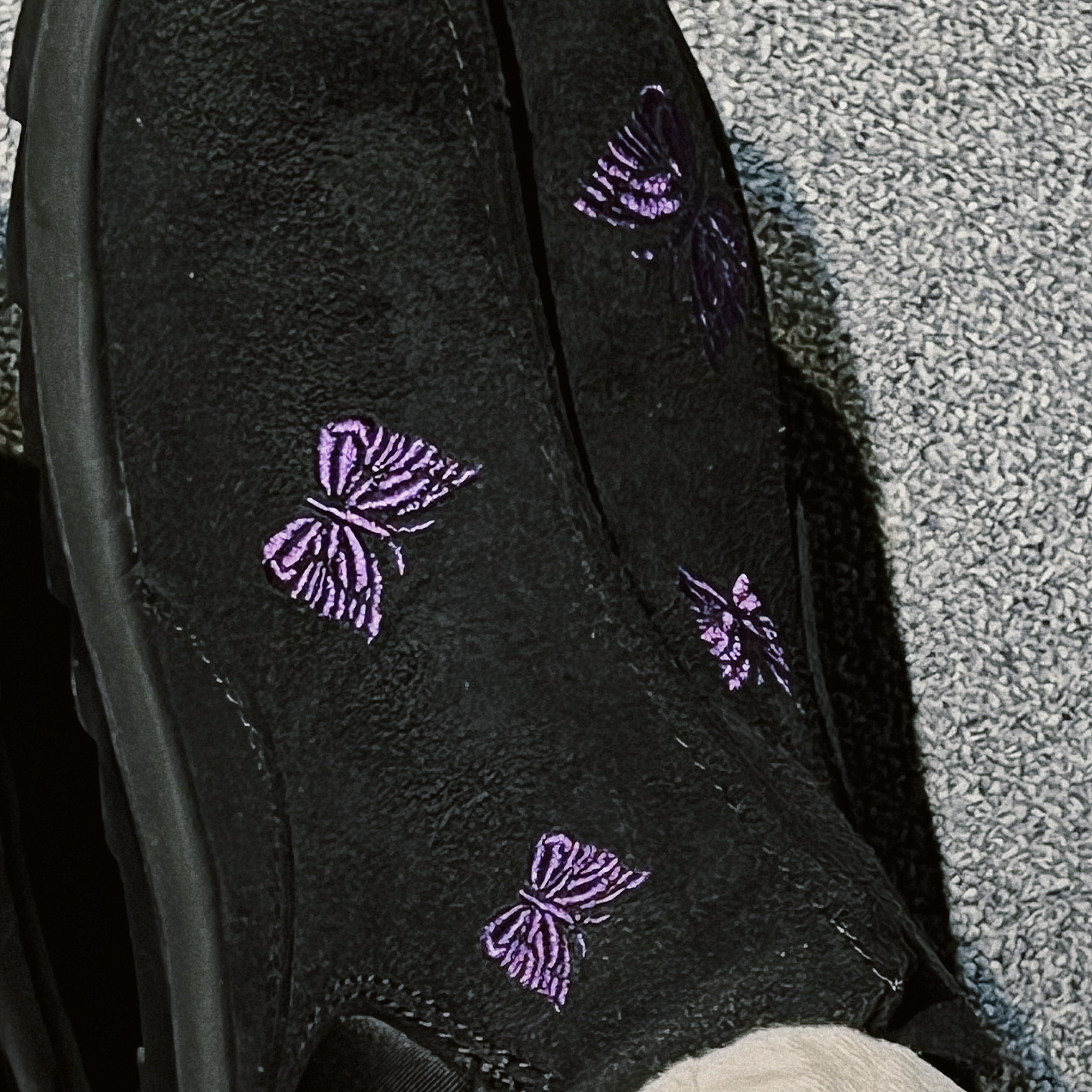 Reebok x Needles Beatnik Moc Core Black Extreme Purple 착용 스타일 - 2