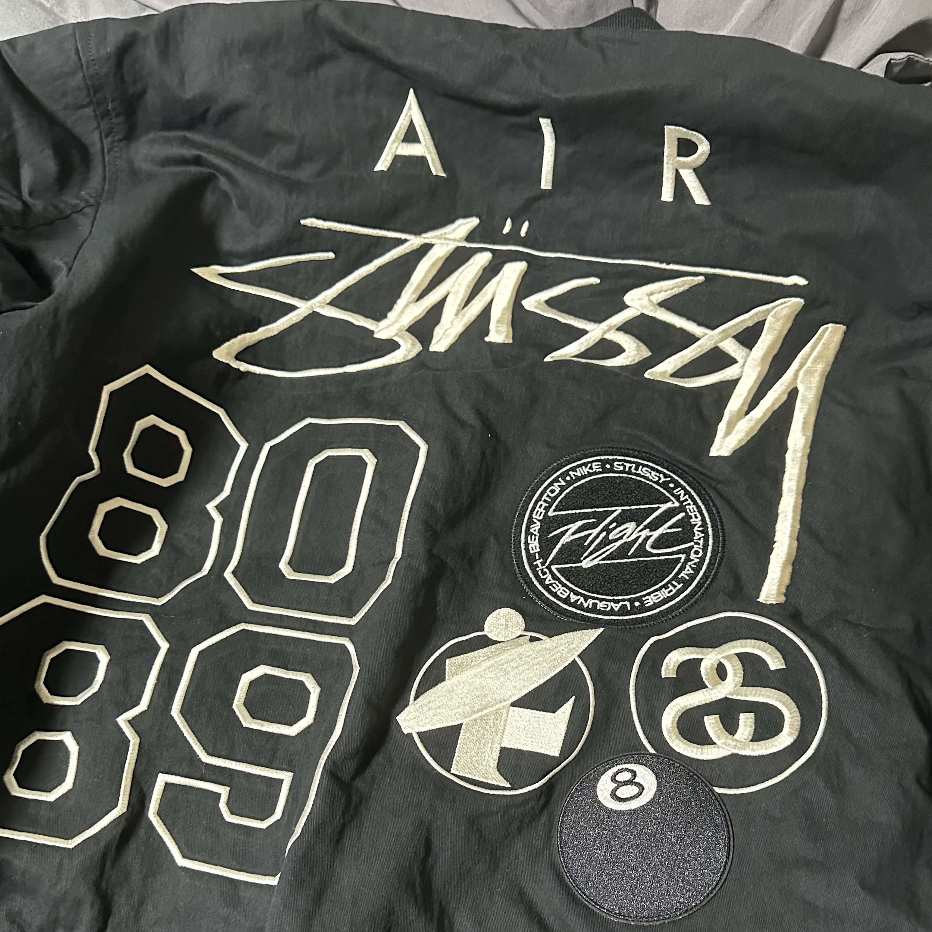 Nike x Stussy Reversible Jacket Black (FJ9153-010) 착용 스타일 - 2
