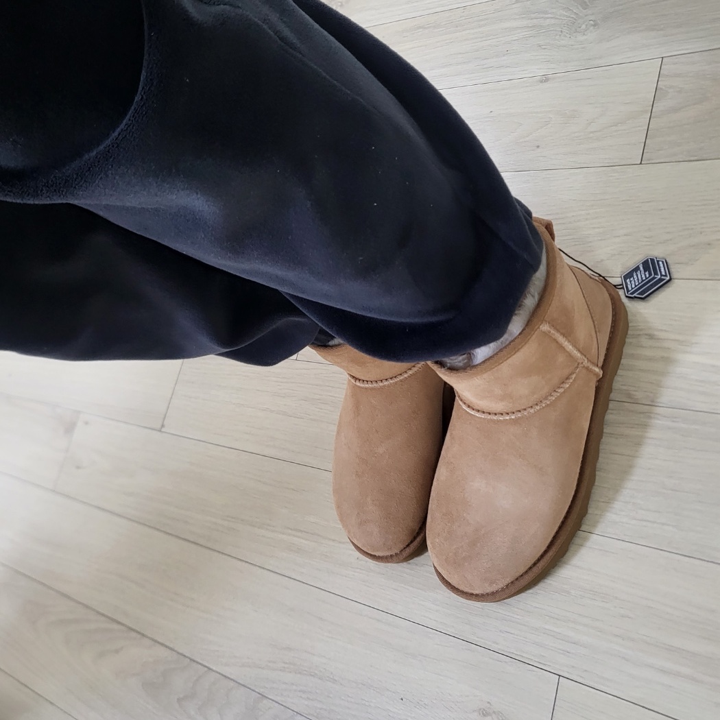 (W) UGG Classic Mini II Boots Chestnut 착용 스타일