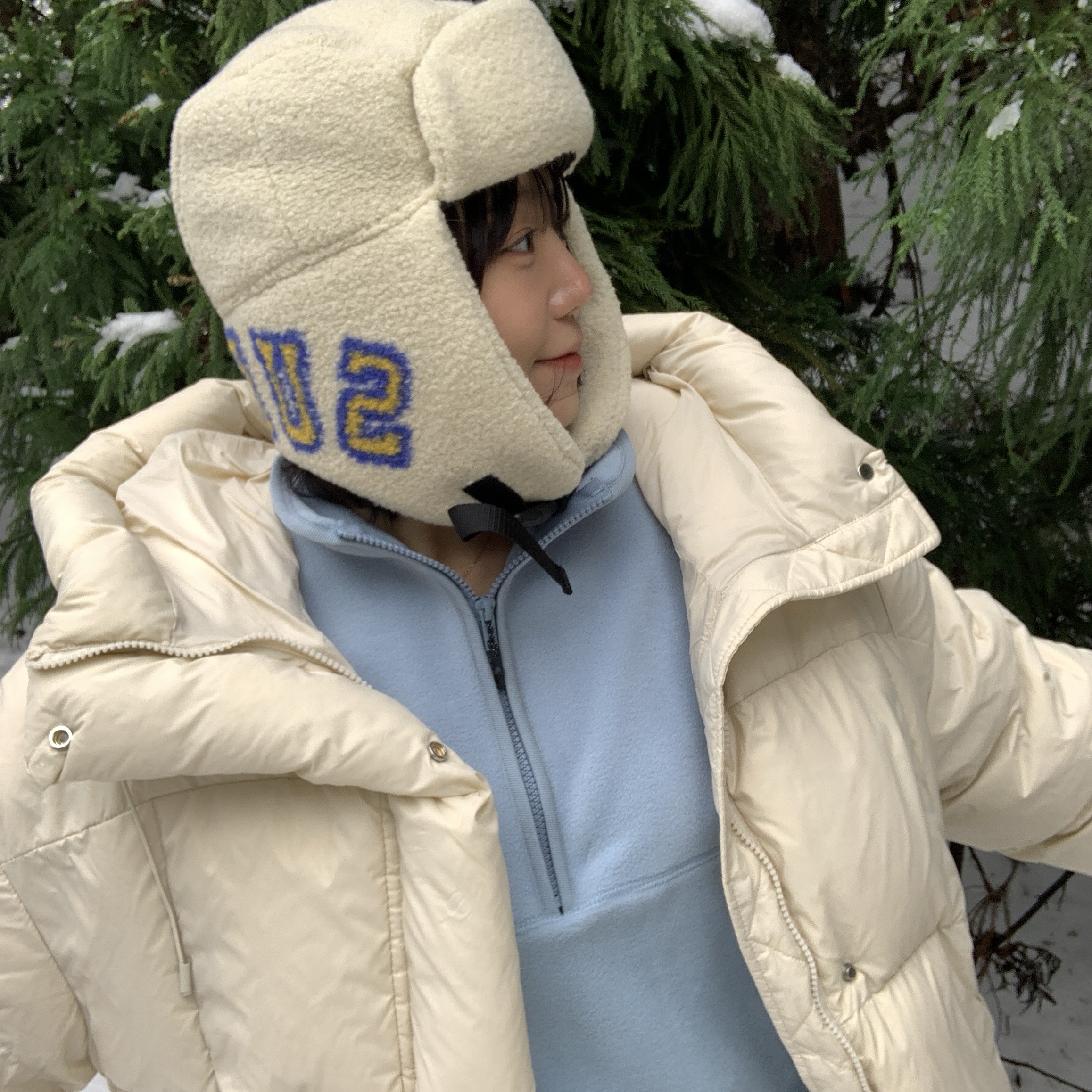 Supreme Shearling Trooper Natural - 23FW 착용 스타일 - 1