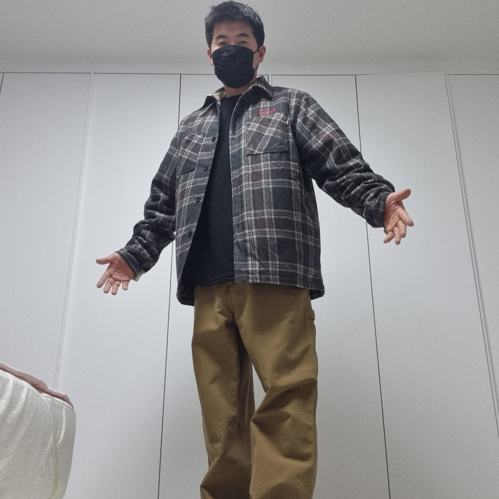 IAB Studio Check Shirt Jacket Gray Red, IAB Studio Long Sleeve Black - 23FW 착용 스타일
