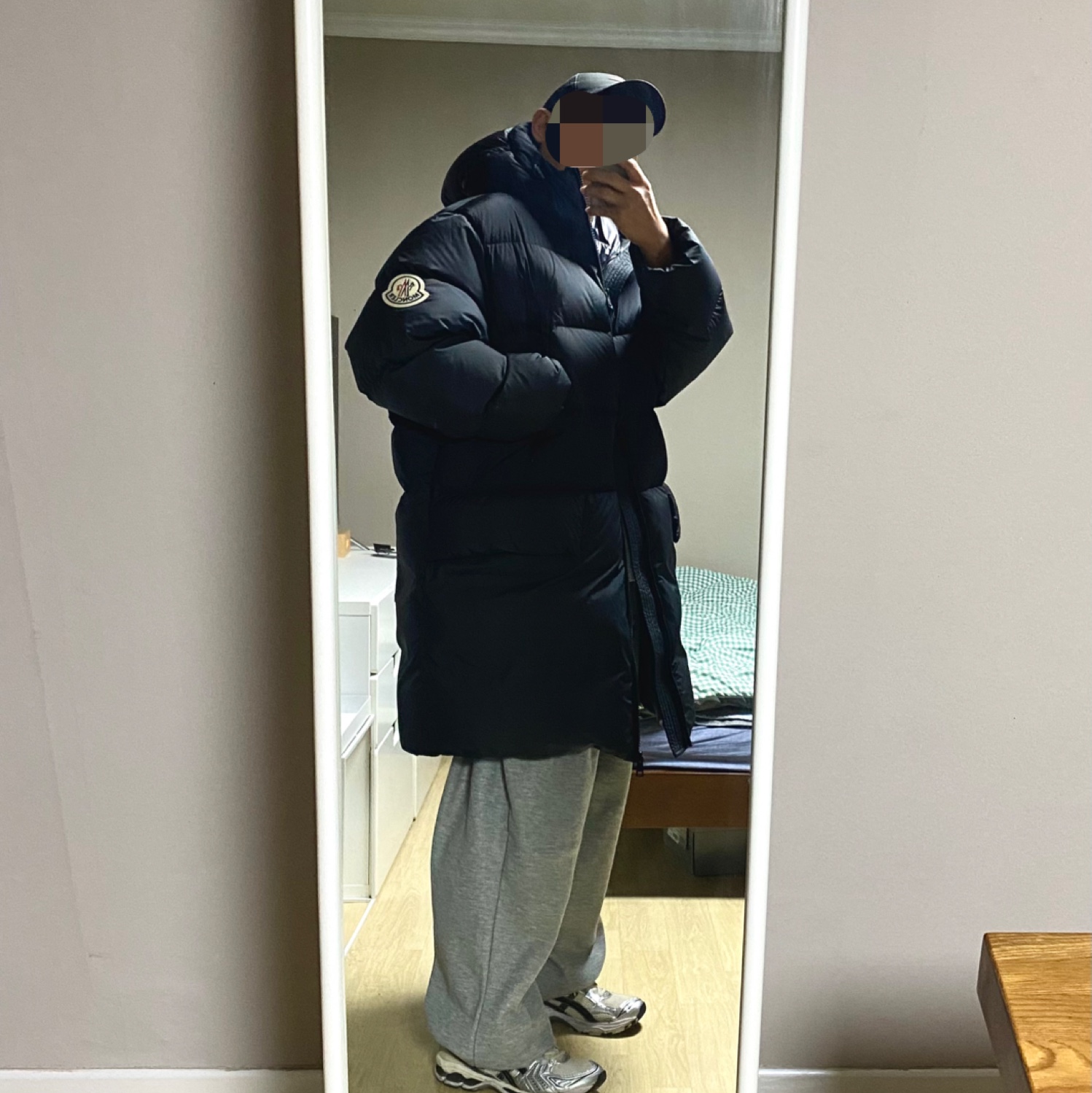 Moncler Bosona Long Down Jacket Black - 23FW, Asics Gel-Kayano 14 Cream Black 착용 스타일
