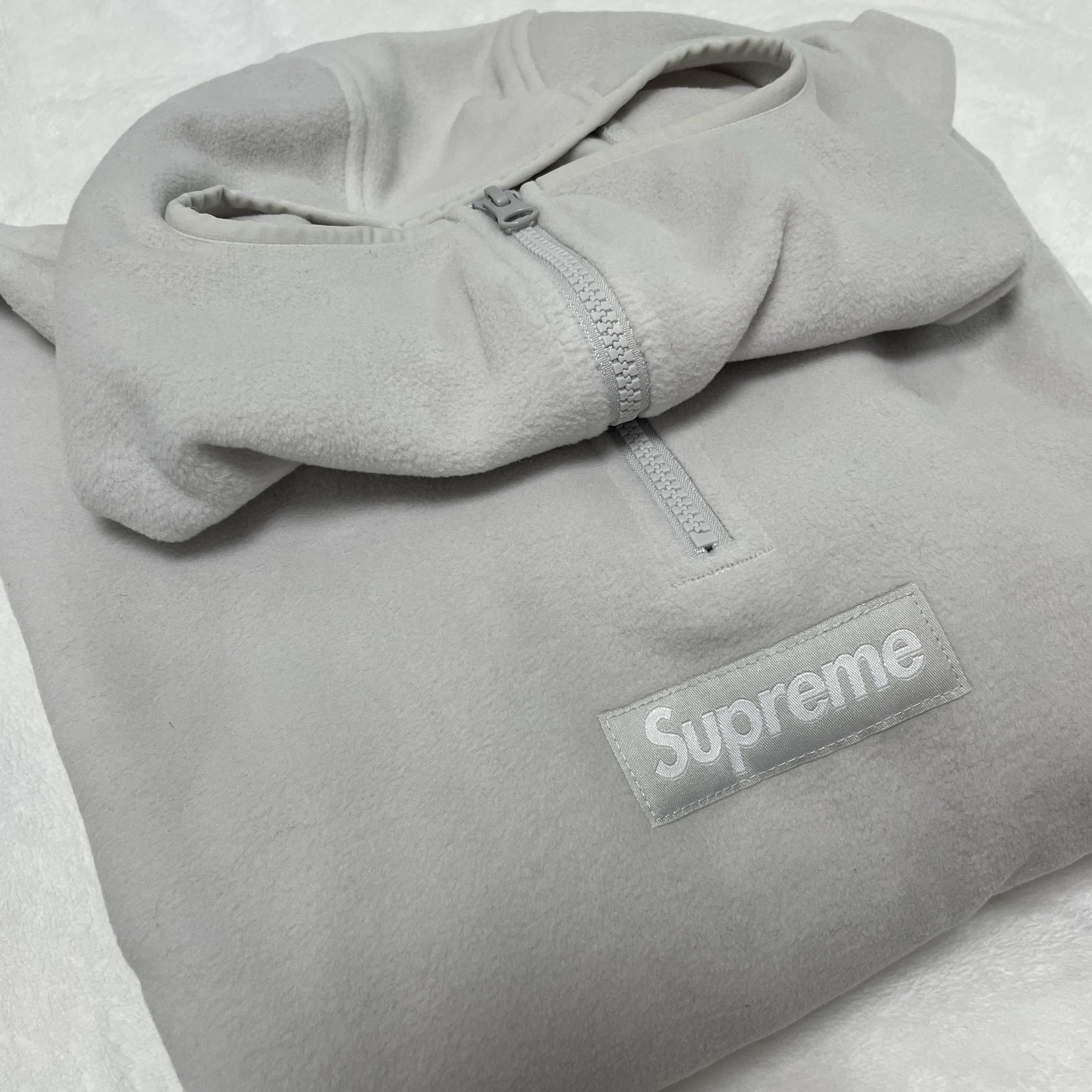 Supreme Polartec Facemask Half Zip Hooded Sweatshirt Light Grey - 23FW 착용 스타일