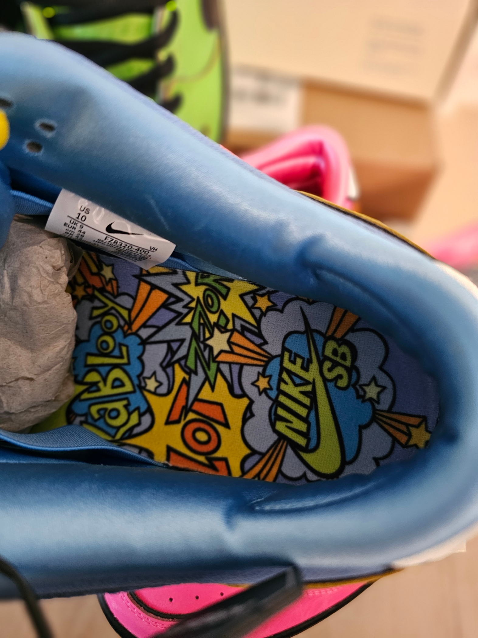Nike x The Powerpuff Girls SB Dunk Low Pro QS Bubbles, Nike x The Powerpuff Girls SB Dunk Low Pro QS Blossom 착용 스타일 - 4