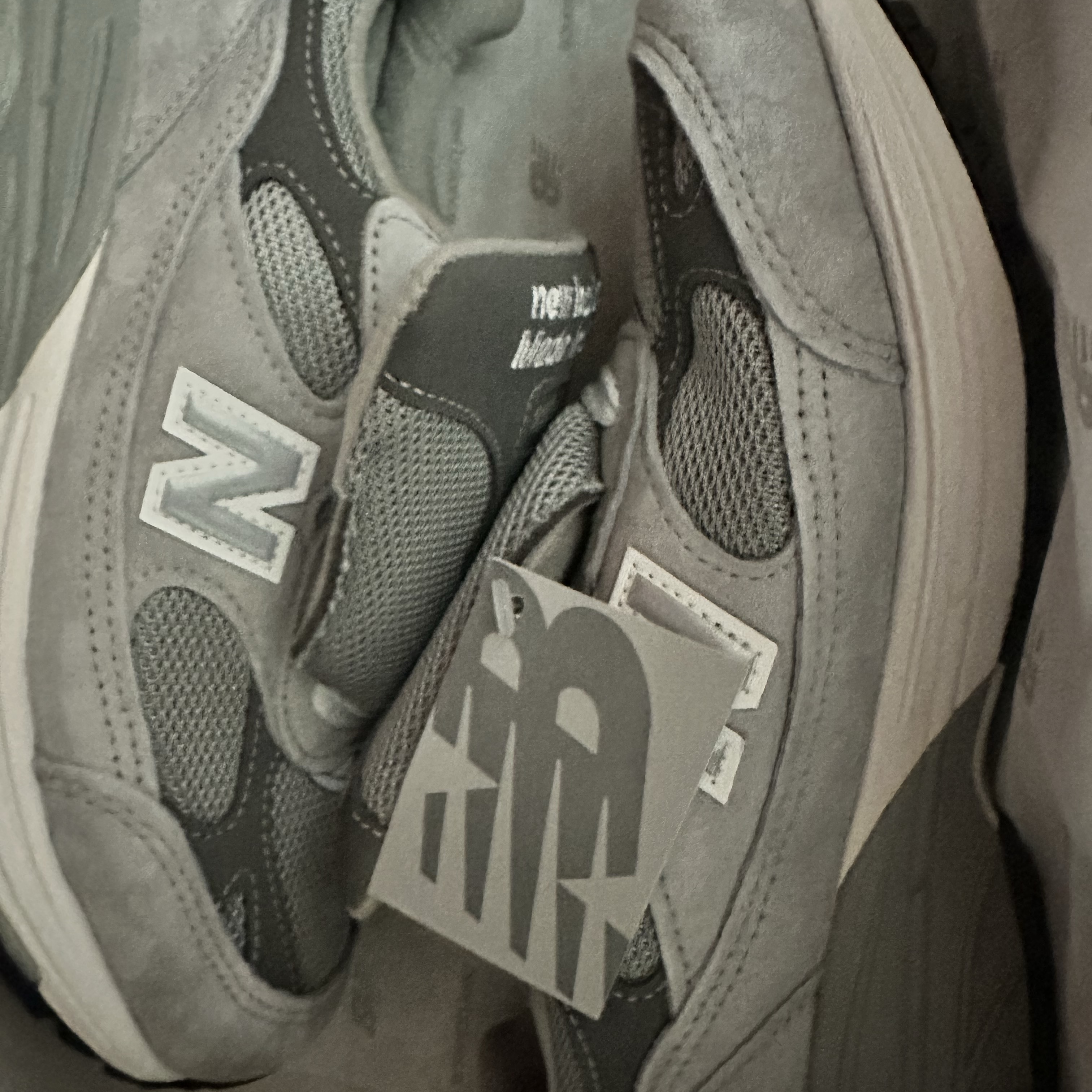 (W) New Balance 993 Made in USA Grey - B Standard 착용 스타일