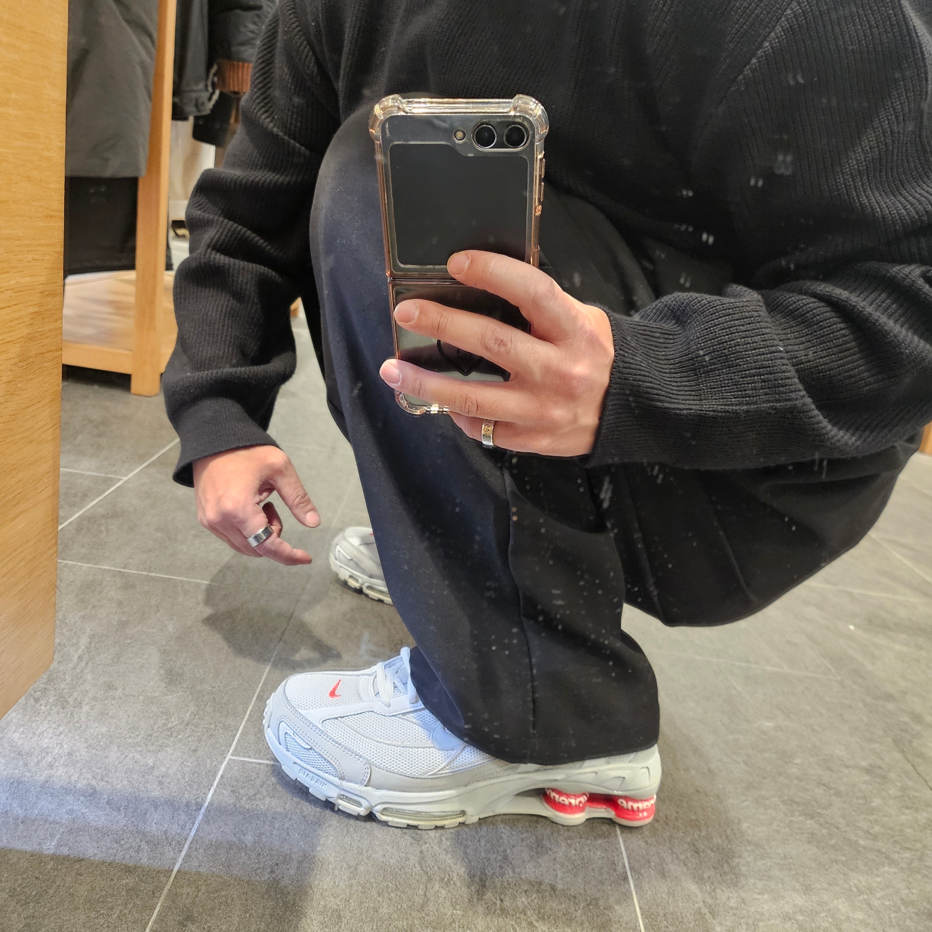 Nike x Supreme Shox Ride 2 SP White 착용 스타일