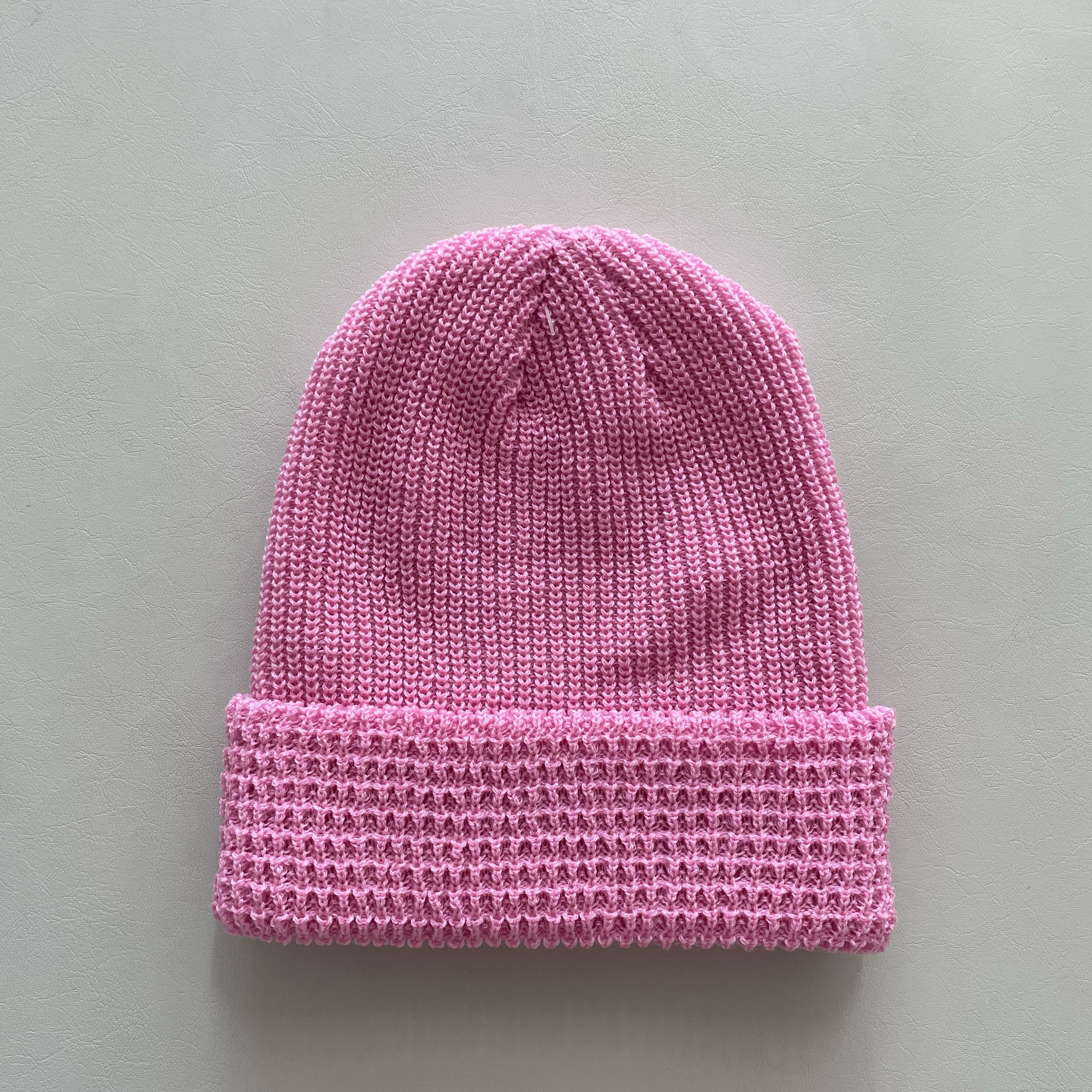 Supreme Eagle Beanie Pink - 23FW 착용 스타일 - 3