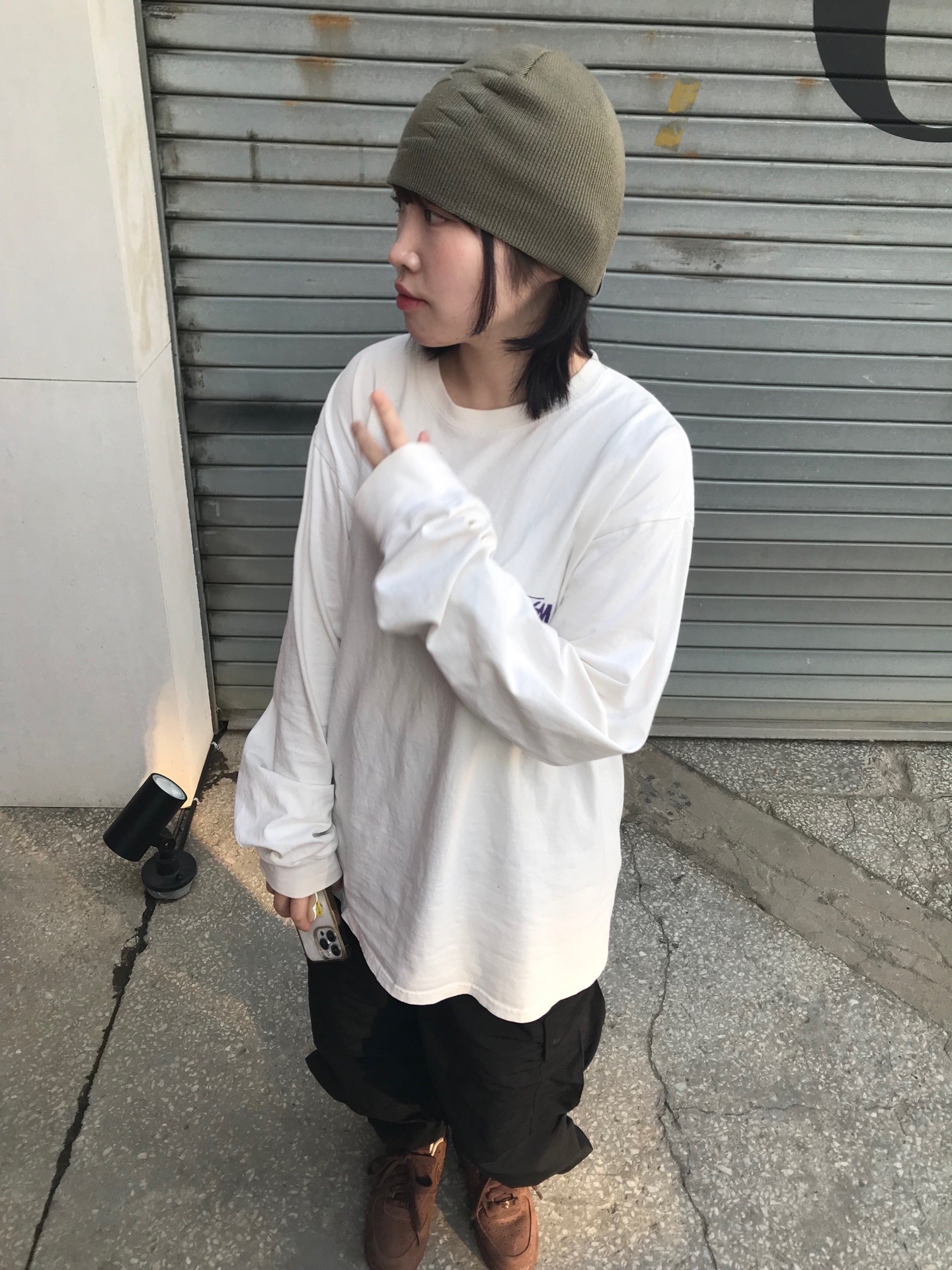 (W) Nike Air Force 1 '07 Cacao Wow, Stussy Skate Posse Pigment Dyed LS T-Shirt Natural 착용 스타일