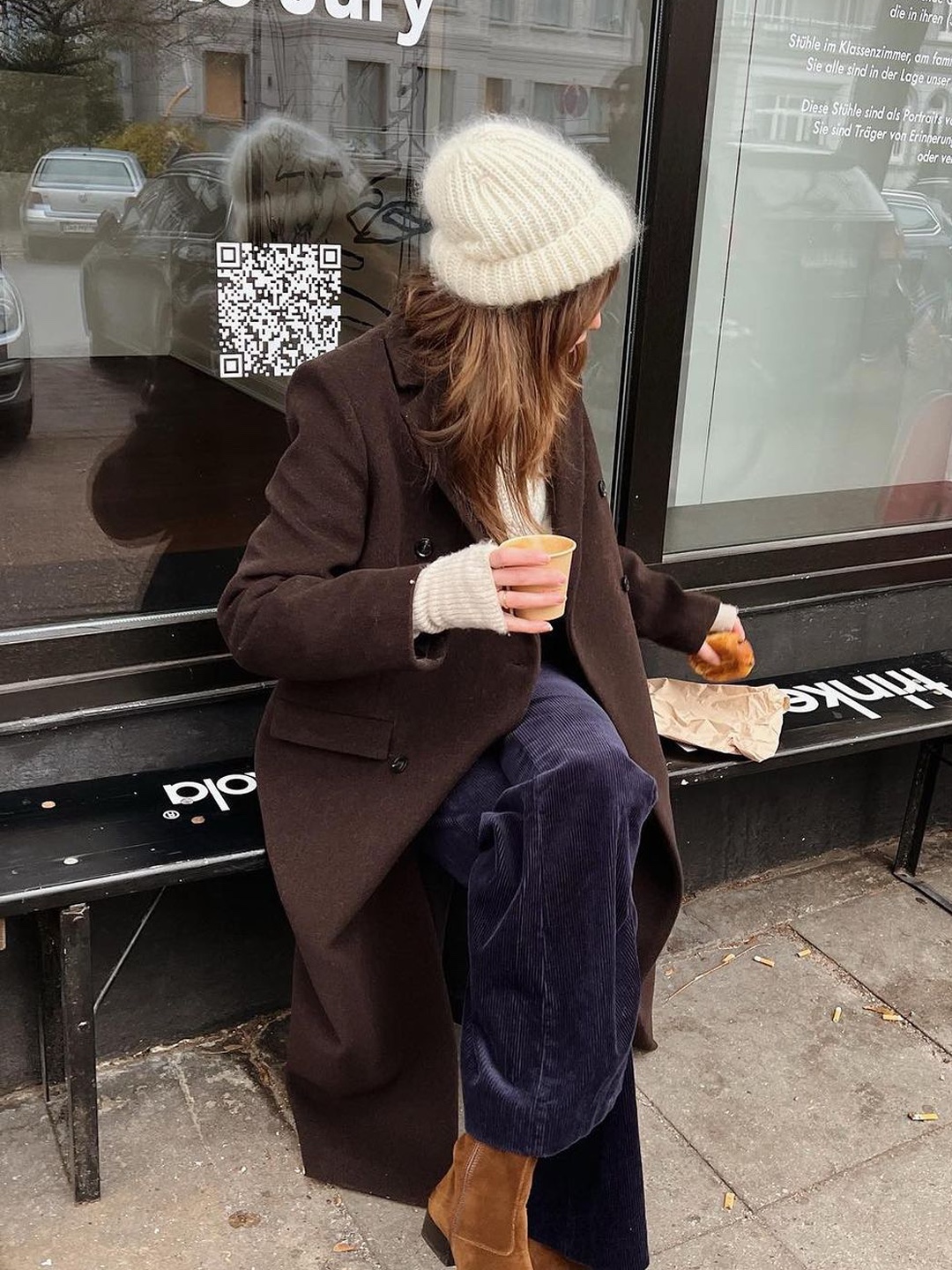 STU Dart Pocket Double Coat Brown 착용 스타일 - 5