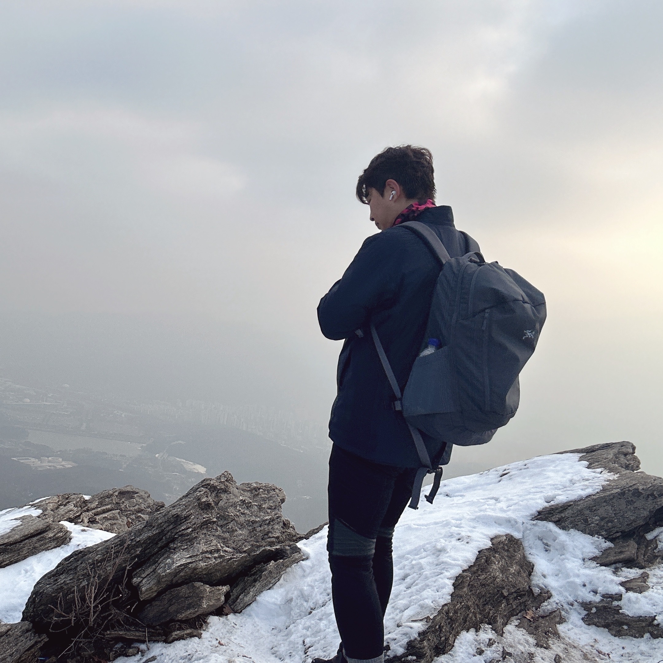 Arc'teryx Mantis 32 Backpack Exosphere 착용 스타일 - 2