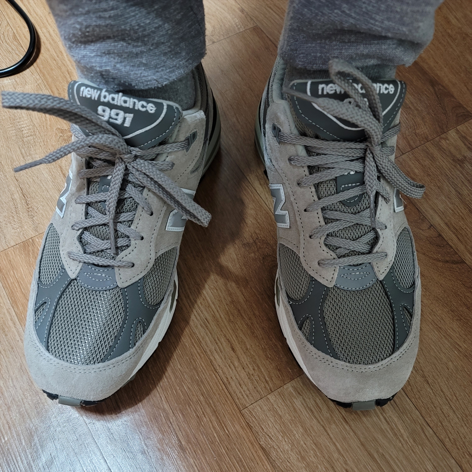 New Balance 991 Made in UK Grey 착용 스타일