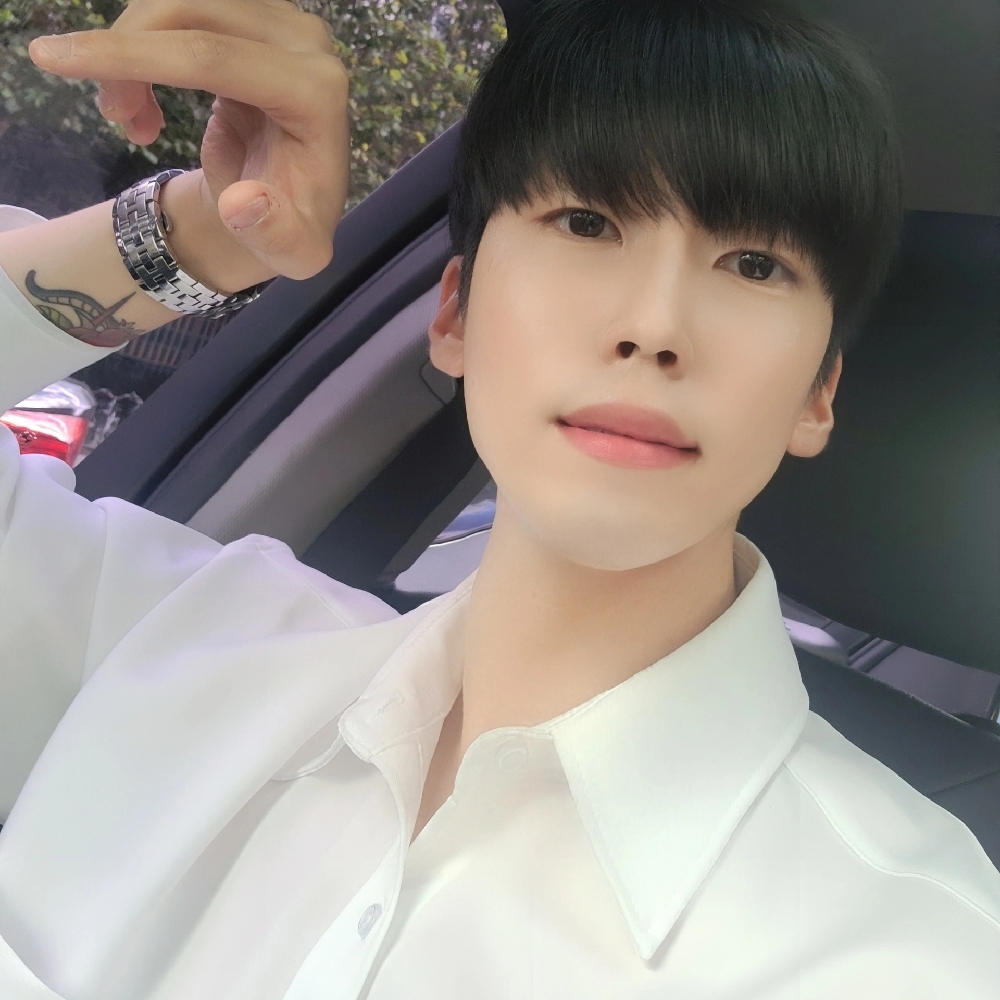 KREAM 프로필 이미지