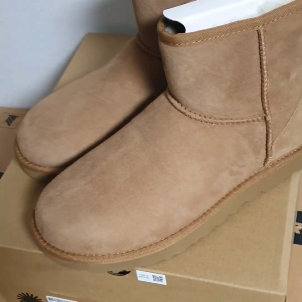 (W) UGG Classic Mini II Boots Chestnut 착용 스타일