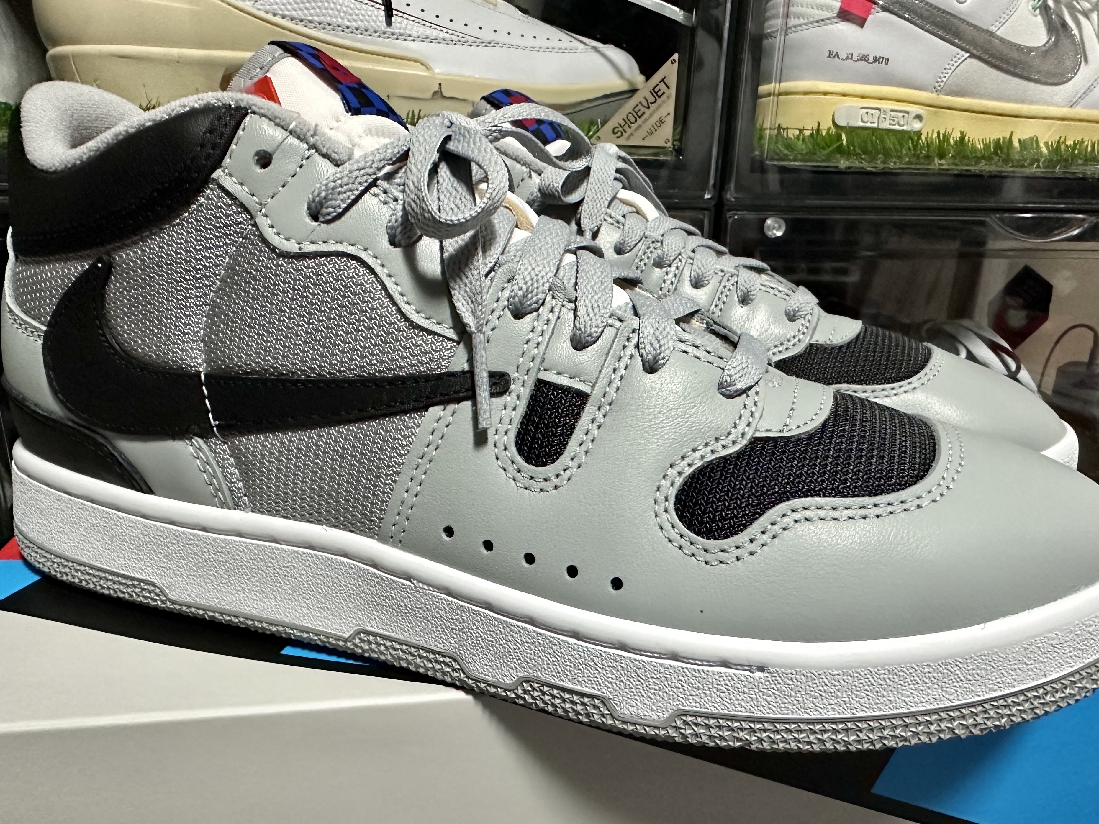 Nike x Travis Scott Mac Attack SP Light Smoke Grey 착용 스타일 - 2