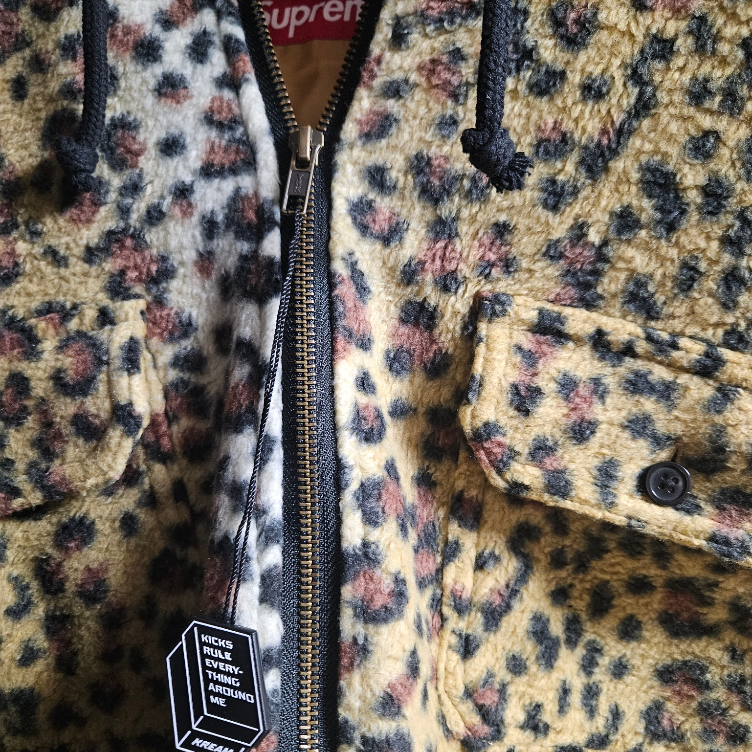Supreme Fleece Zip Up Hooded Shirt Brown Leopard - 23FW 착용 스타일 - 1
