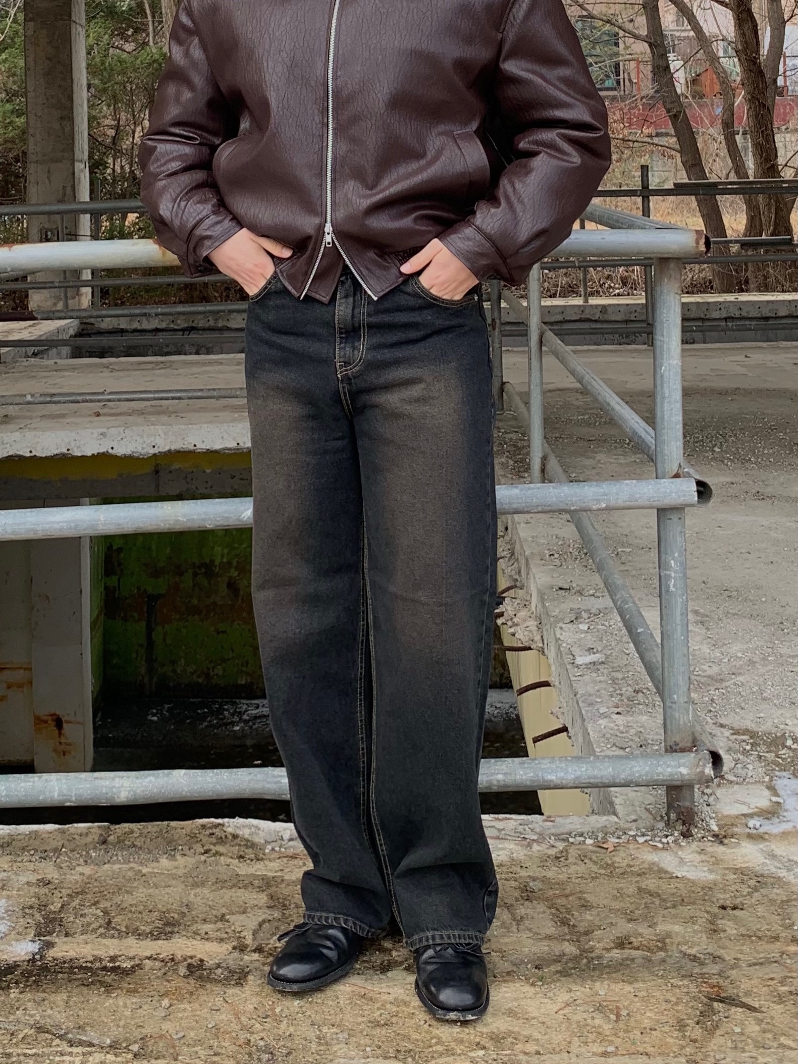 Guidi 992 Horse Full Grain Leather Derby Black 착용 스타일 - 6