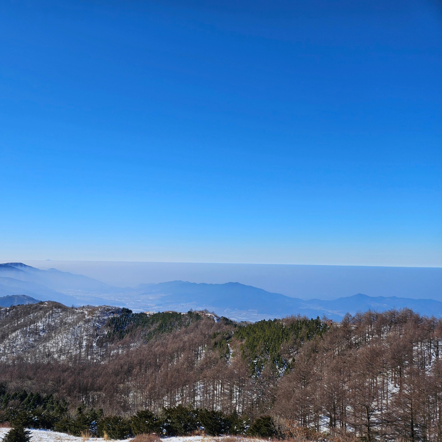 Nike ACG Dri-Fit ADV Goat Rocks Long Sleeve T-Shirt Faded Spruce - Asia, Nike ACG Storm-Fit ADV Chain of Craters Jacket Light Stone - US/EU 착용 스타일 - 3