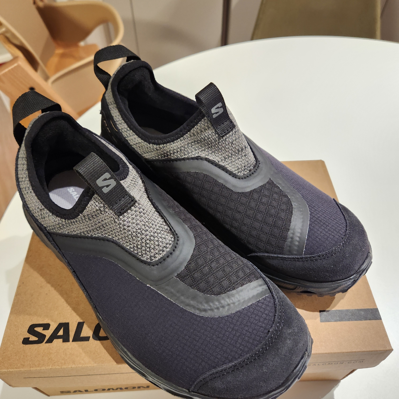 Salomon RX Snug Black Magnet 착용 스타일 - 1
