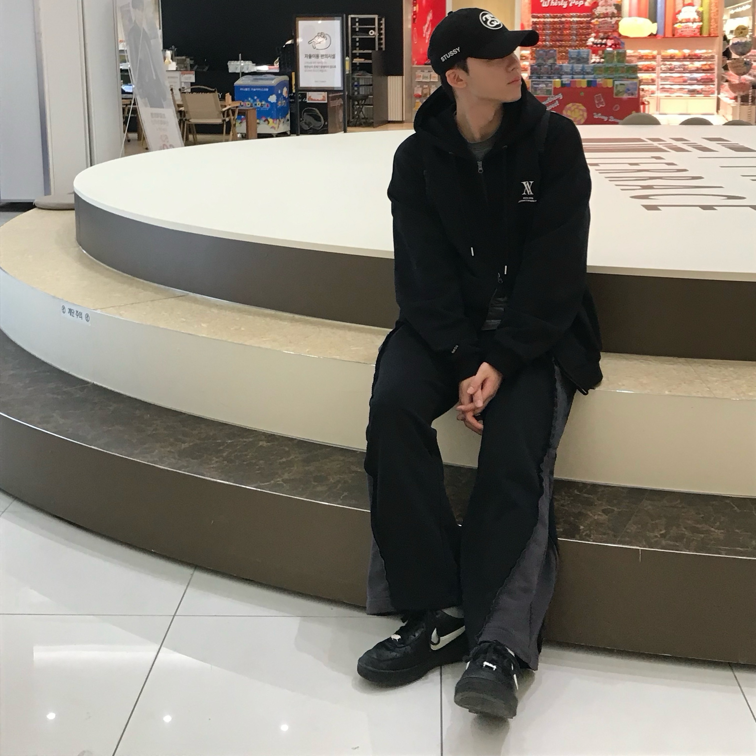 Stussy SS Link 9Twenty Cap Black, Nike x Ambush Air Force 1 Low SP Black 착용 스타일