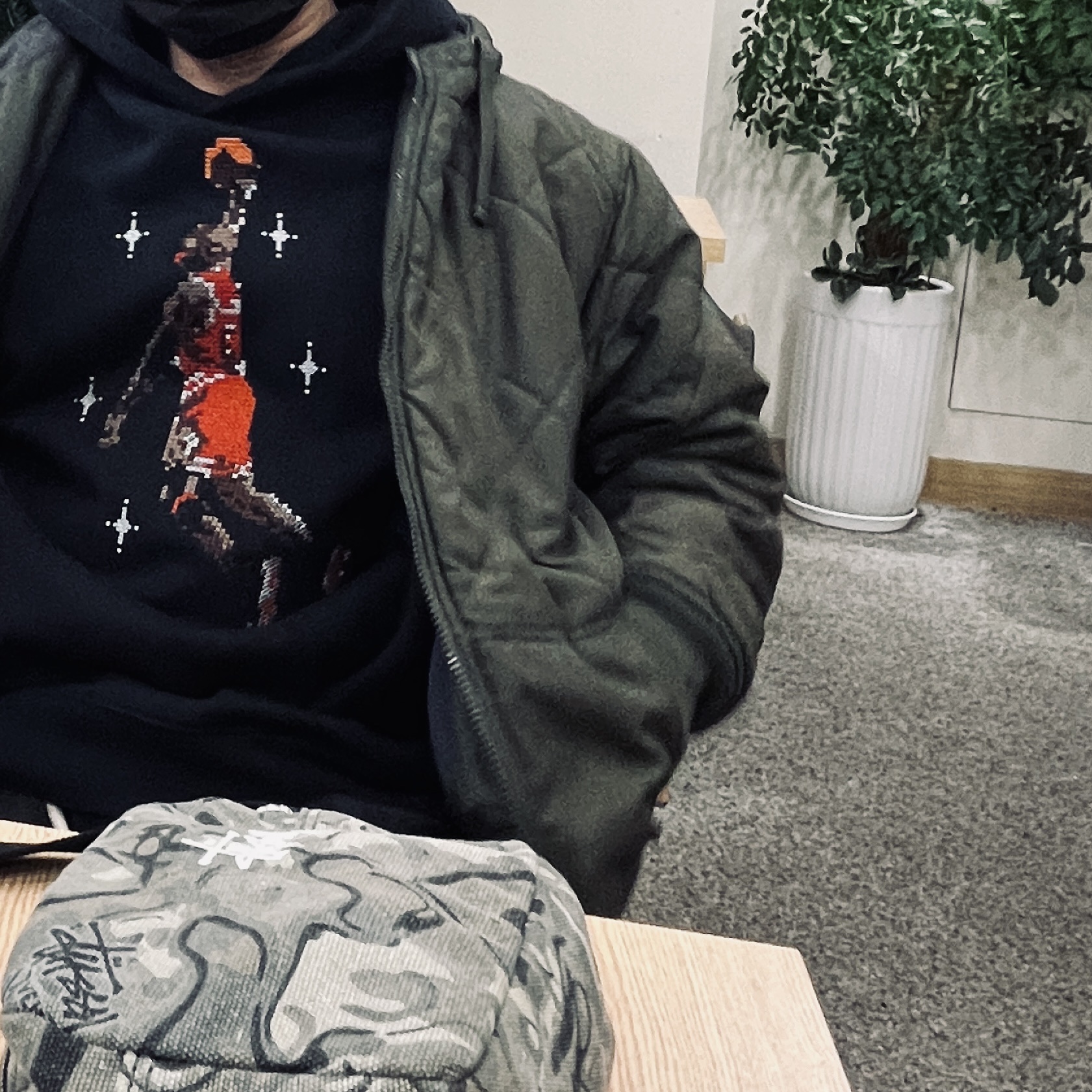 Jordan 1 x Zion Williamson Retro Low OG Flax and Oil Green, Jordan 11 Retro Bred 2019 착용 스타일 - 2