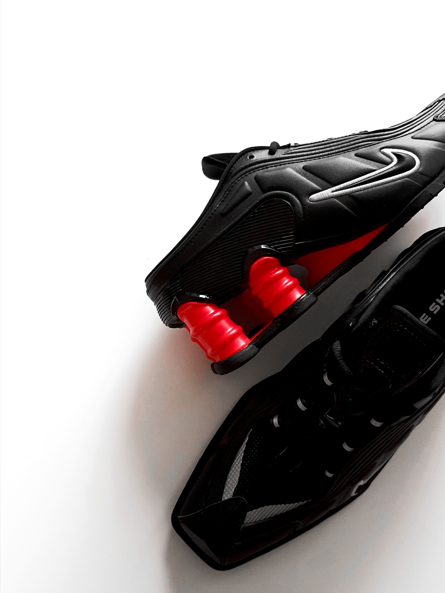 Nike x Martine Rose Shox MR4 Black 착용 스타일