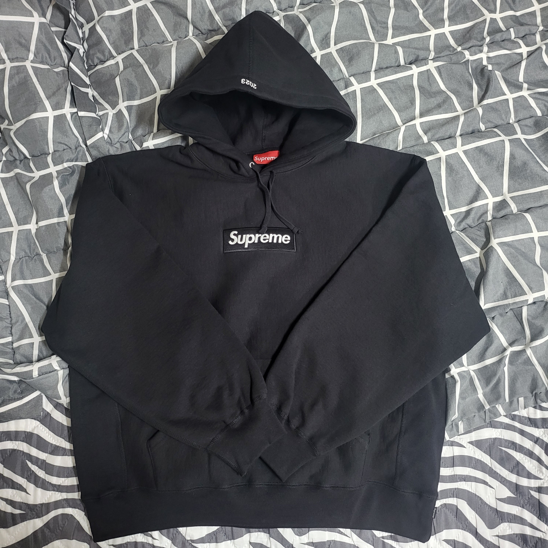 Supreme Box Logo Hooded Sweatshirt Black - 23FW 착용 스타일 - 2