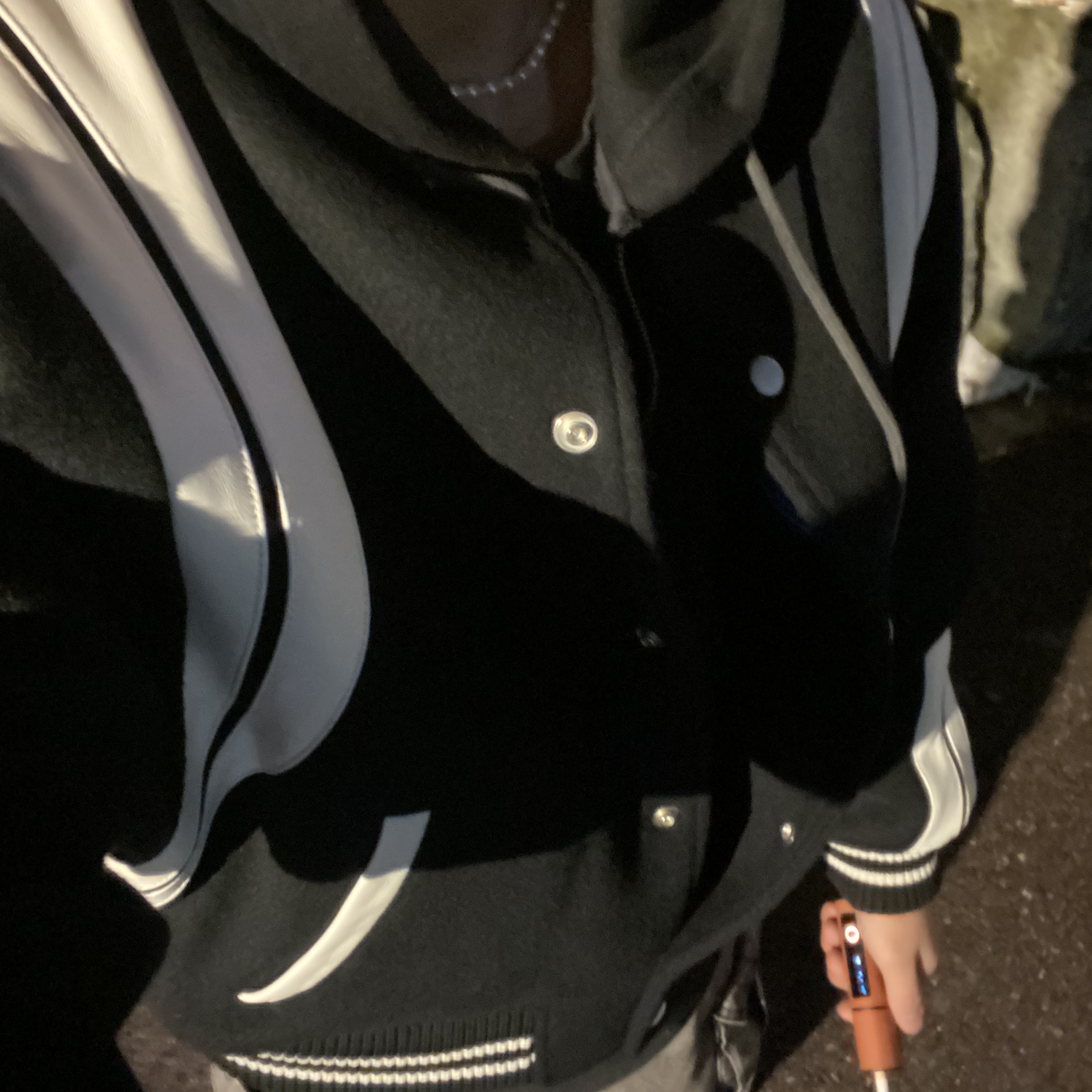 Ader Error Twit Jumper Noir 착용 스타일 - 1