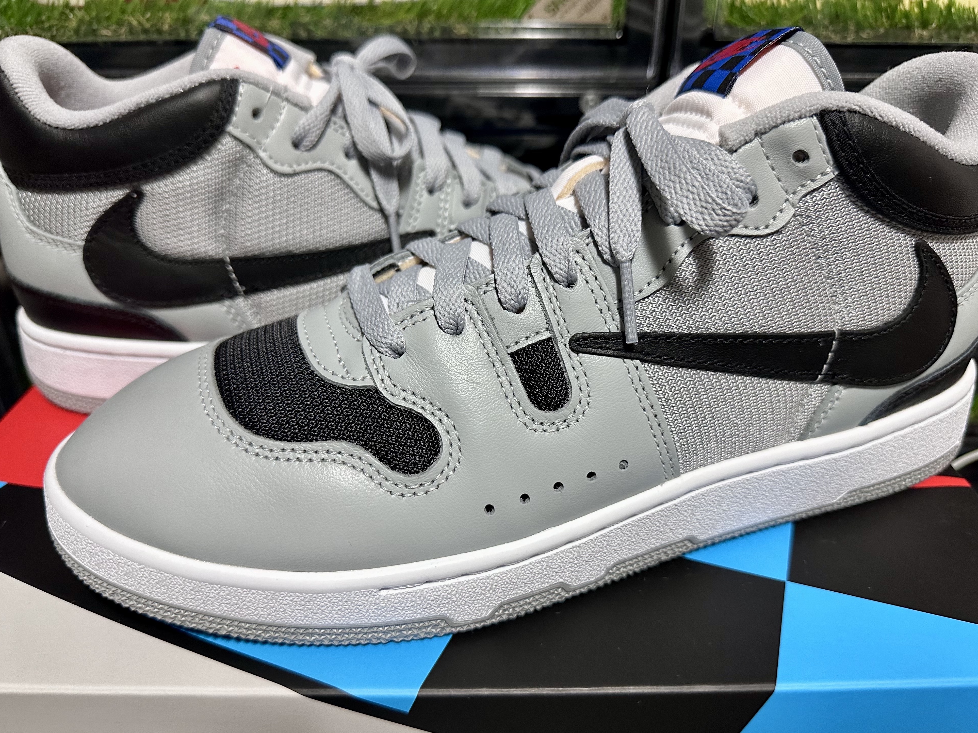 Nike x Travis Scott Mac Attack SP Light Smoke Grey 착용 스타일 - 1
