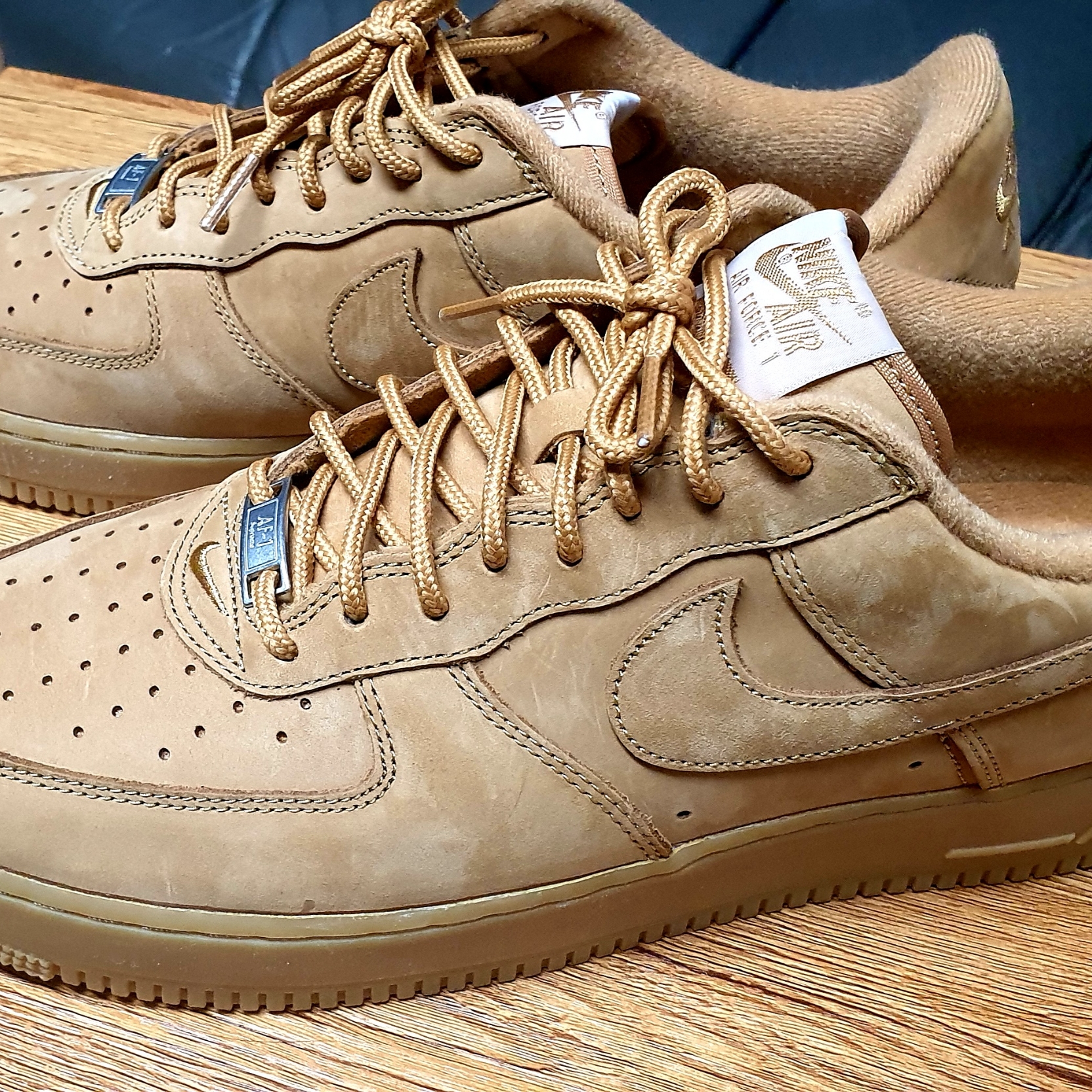 Nike x Supreme Air Force 1 Low Flax 착용 스타일 - 2